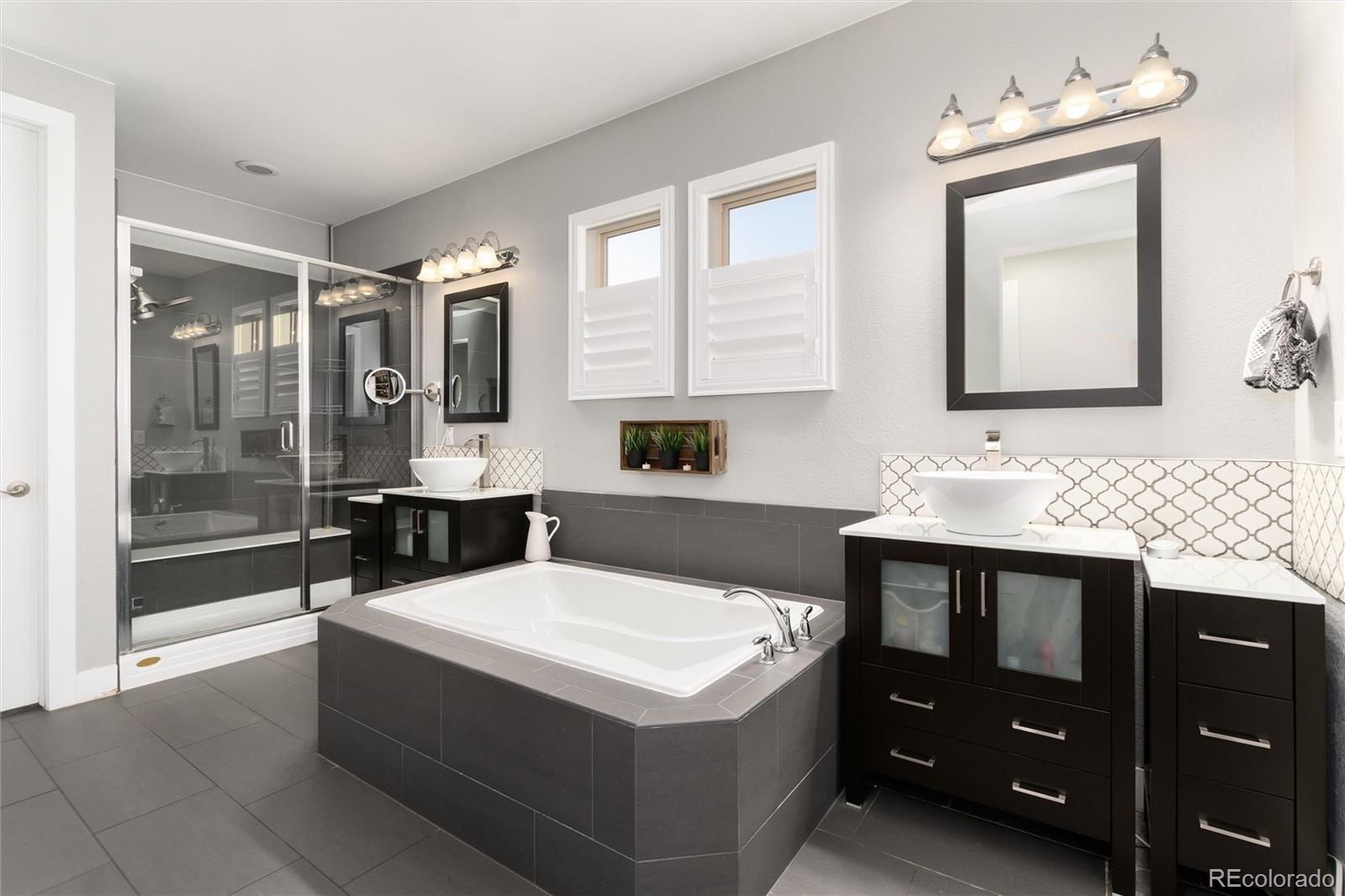 11582 Jimenez Street