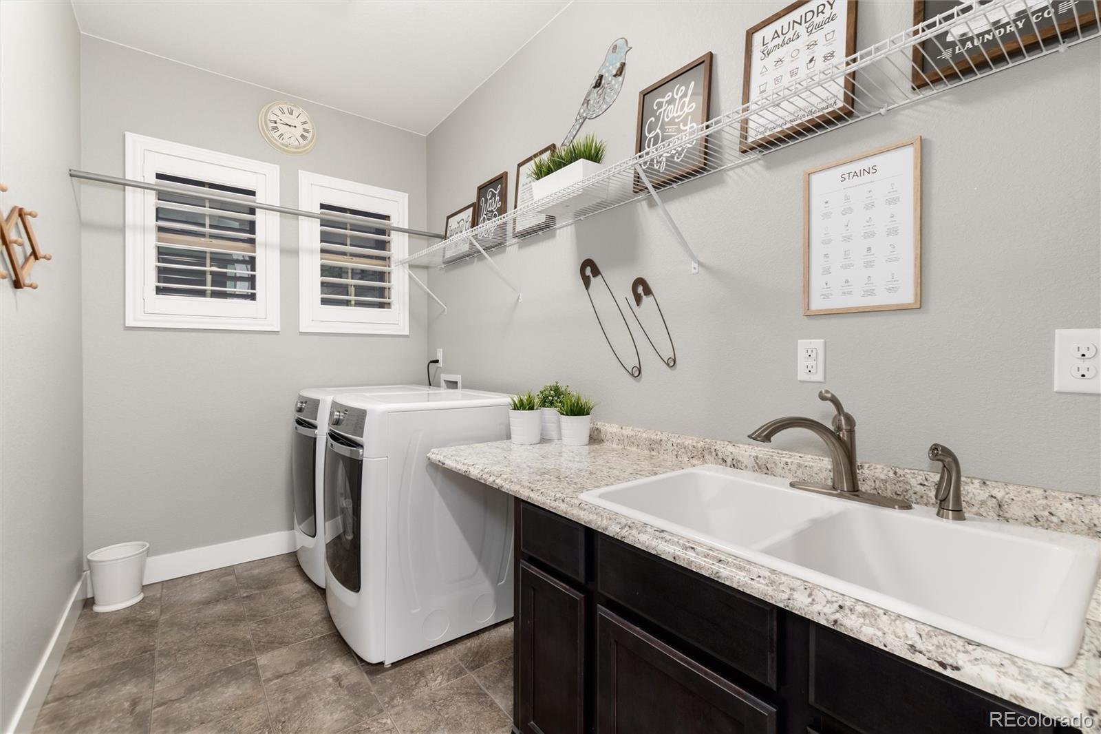 11582 Jimenez Street