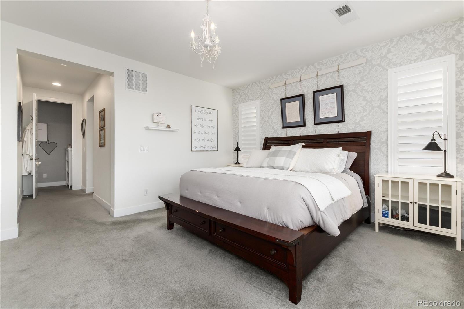 11582 Jimenez Street