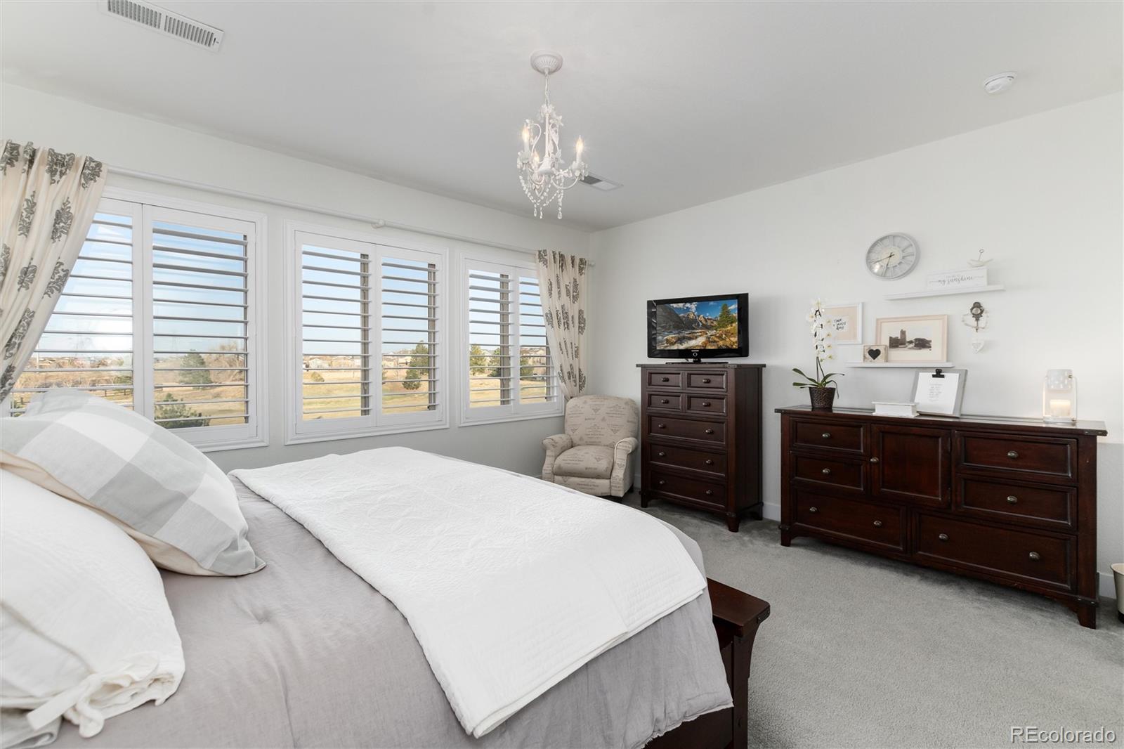 11582 Jimenez Street