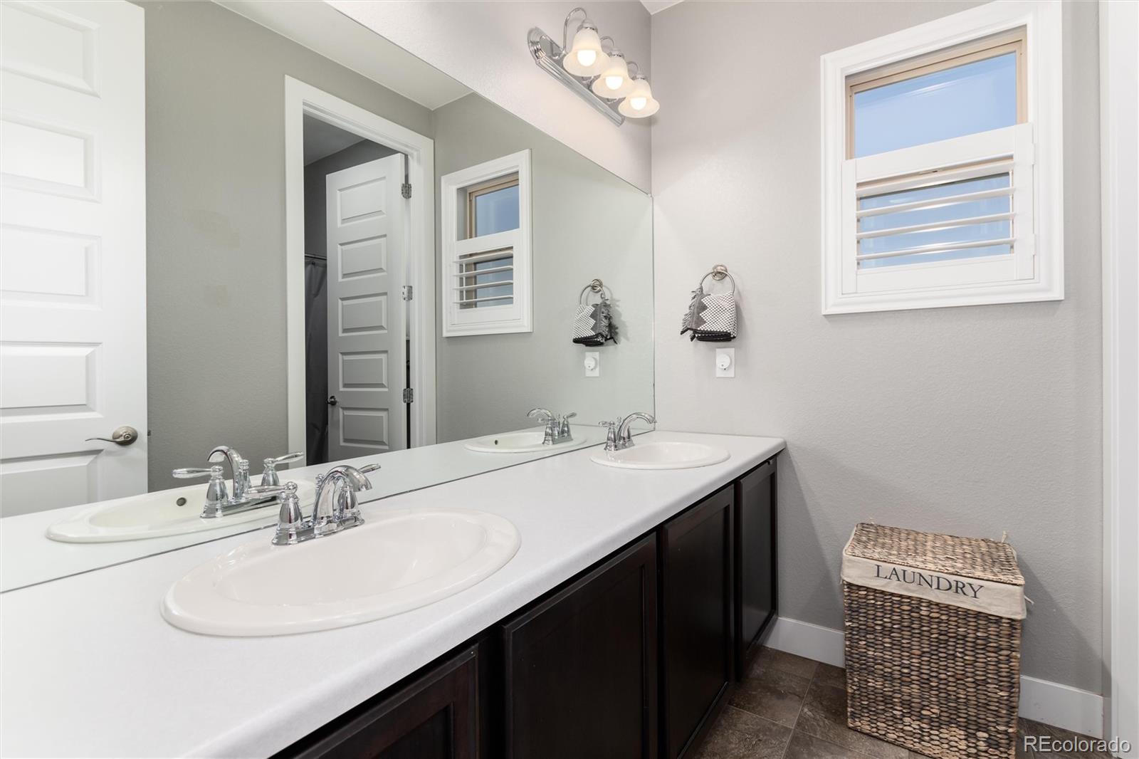 11582 Jimenez Street