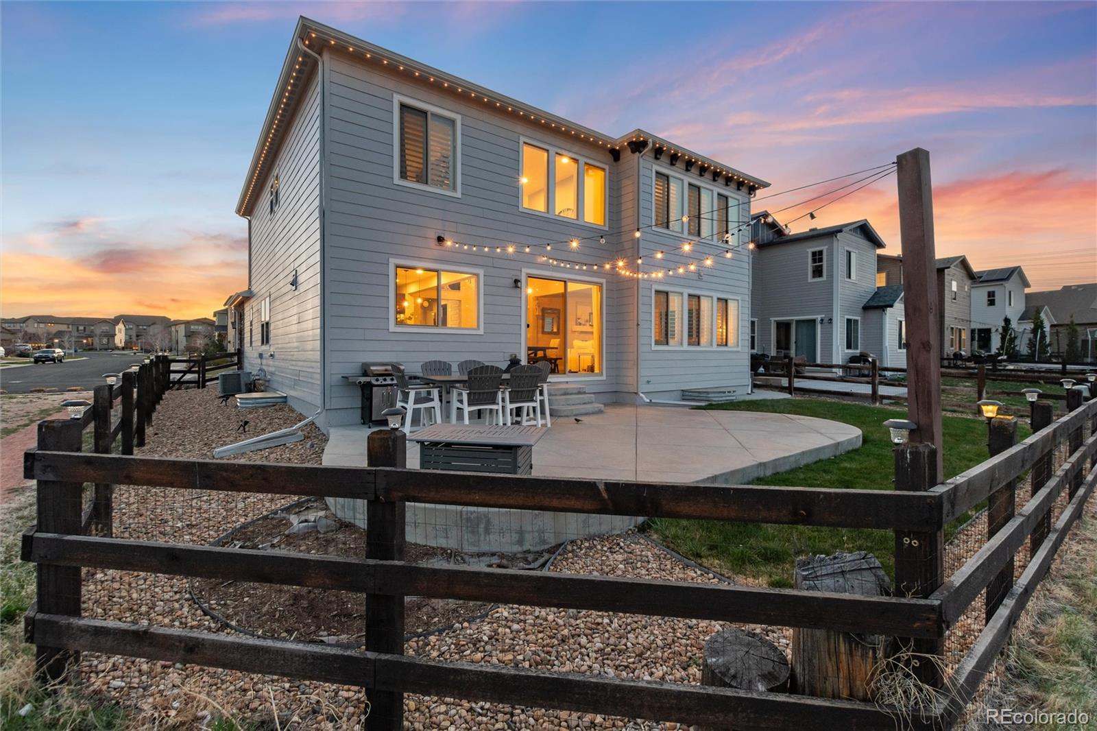 11582 Jimenez Street