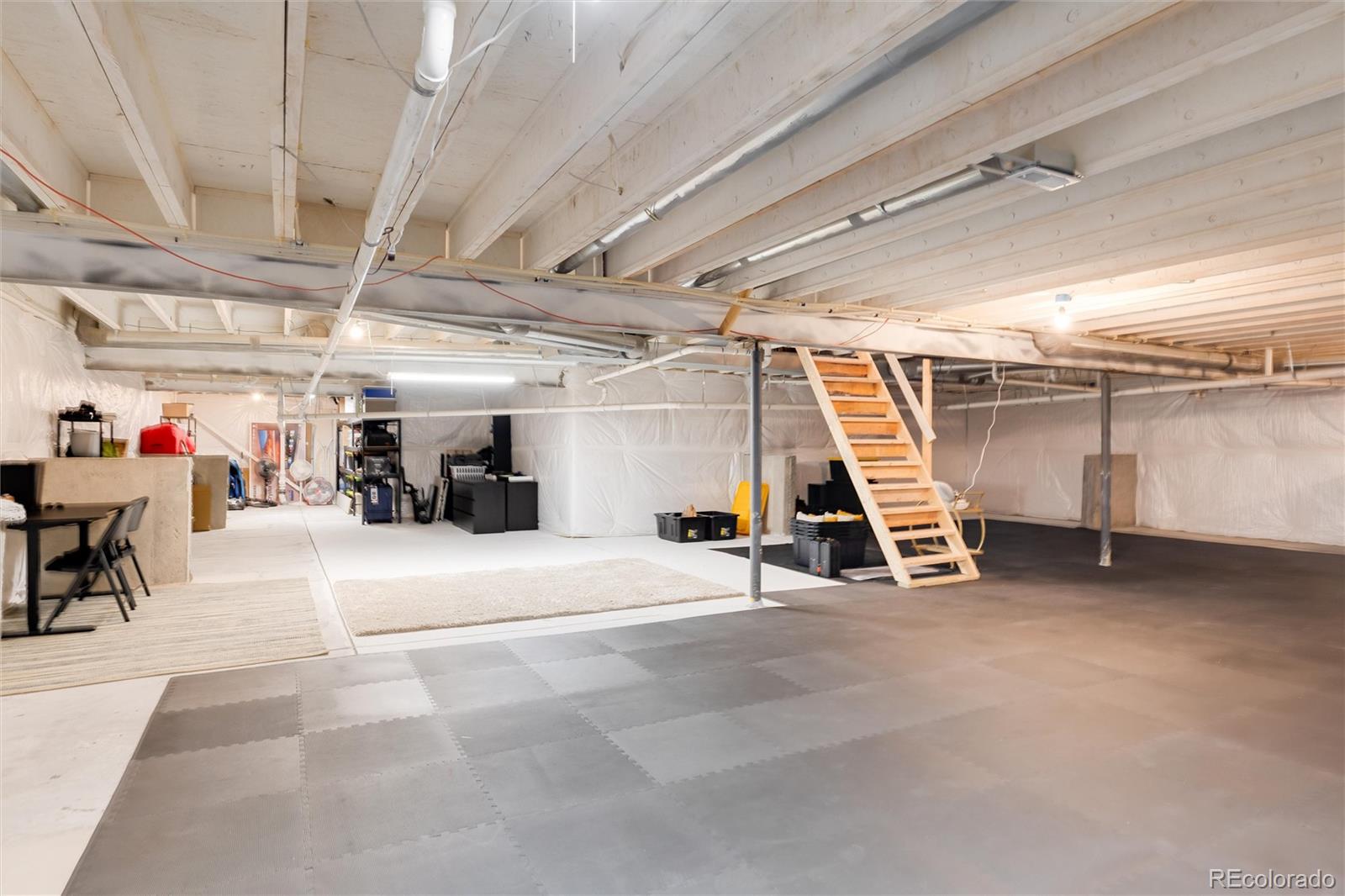 16997 Desert Wine Trail