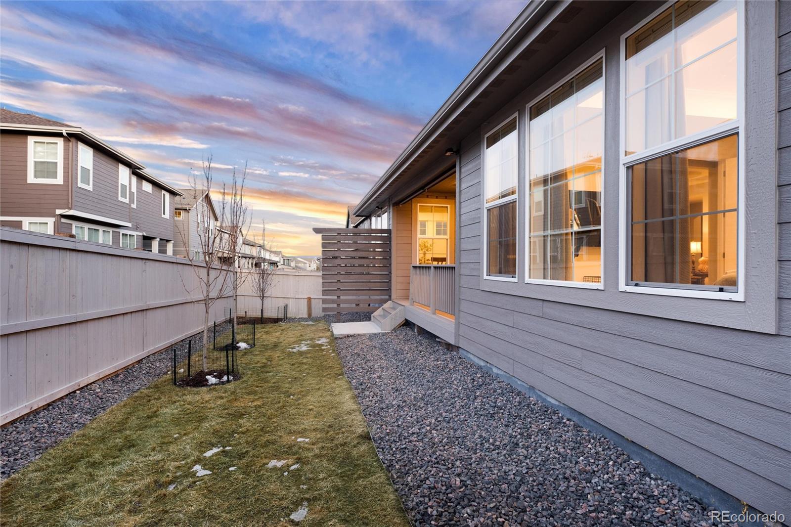 16997 Desert Wine Trail