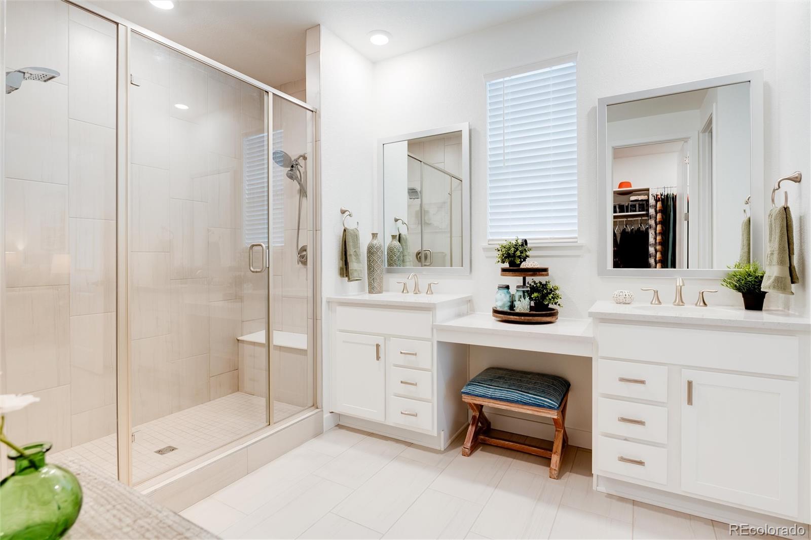 16997 Desert Wine Trail