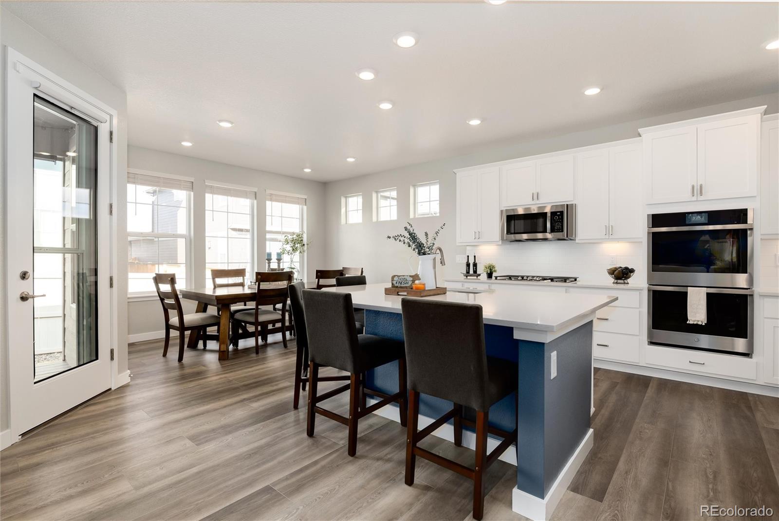 16997 Desert Wine Trail