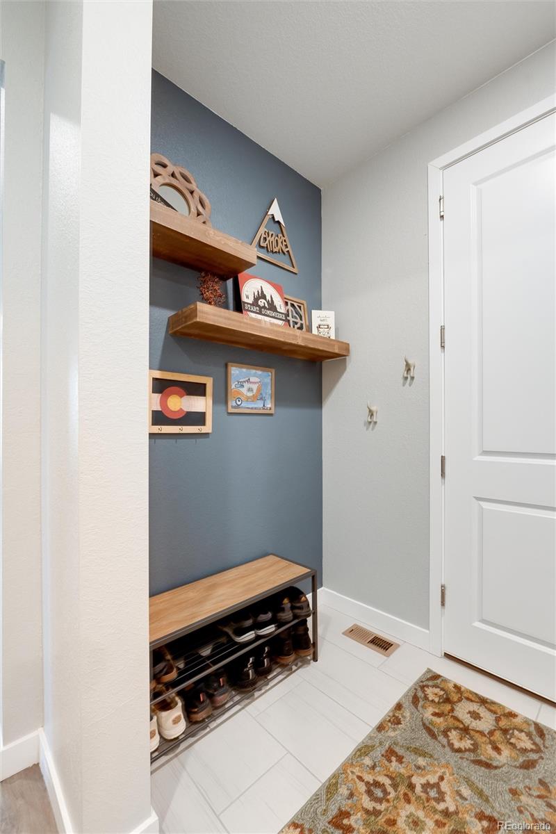 16997 Desert Wine Trail