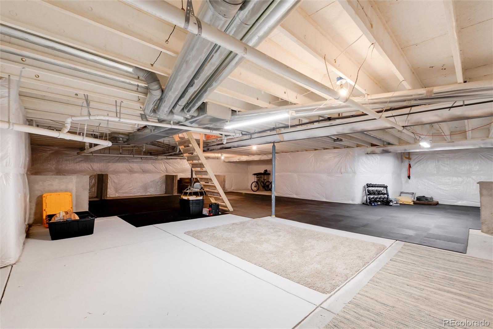 16997 Desert Wine Trail