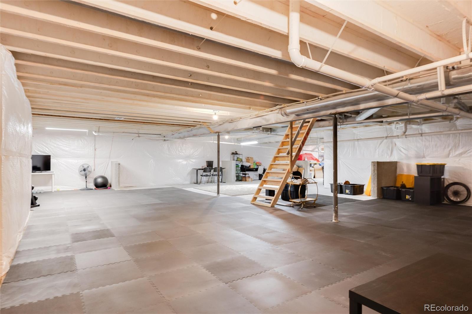 16997 Desert Wine Trail