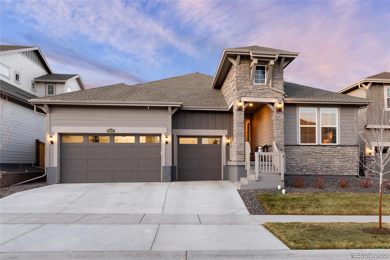 16997 Desert Wine Trail