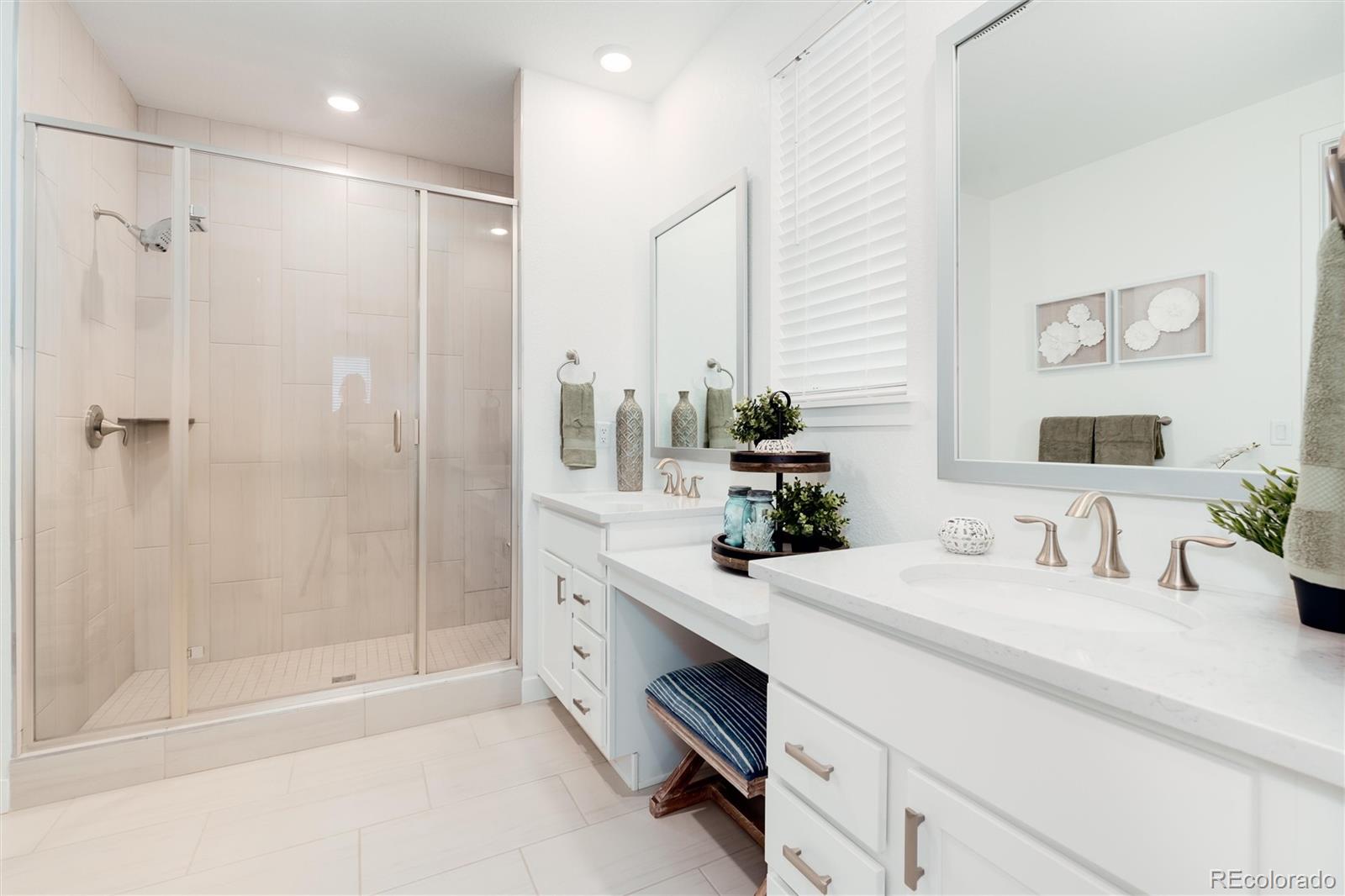 16997 Desert Wine Trail