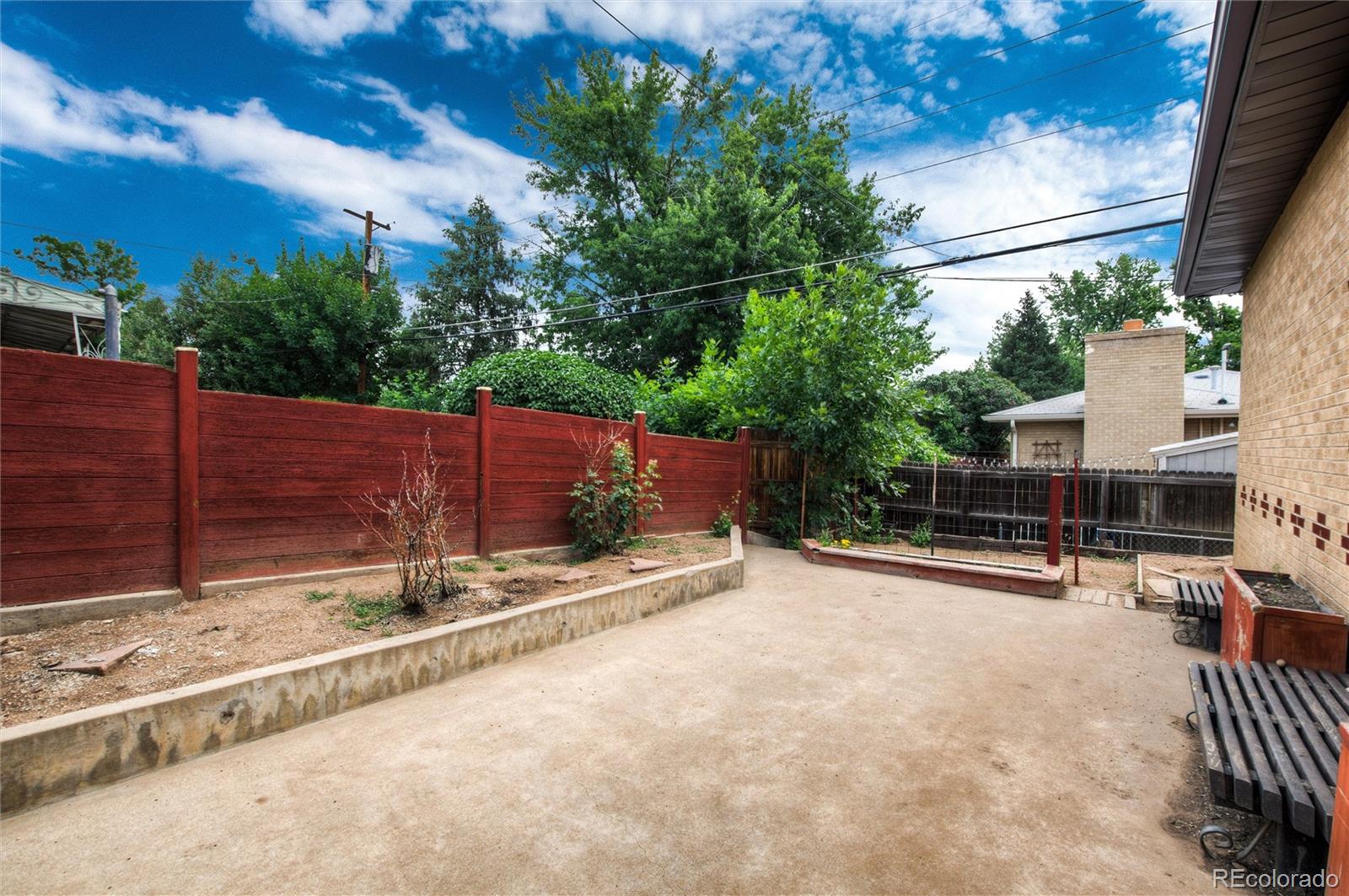 6275 W Louisiana Avenue