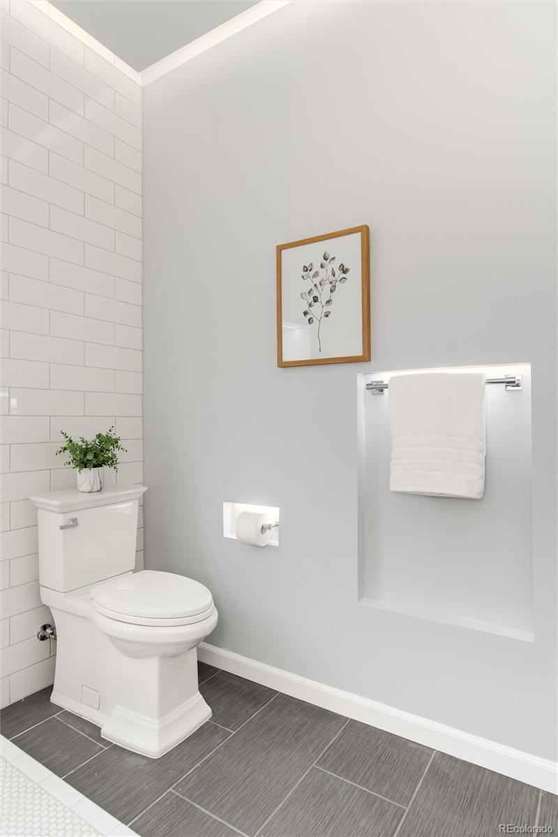 6275 W Louisiana Avenue