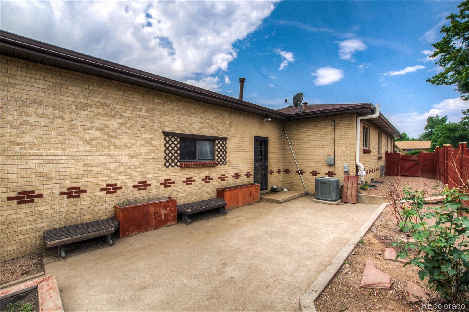 6275 W Louisiana Avenue