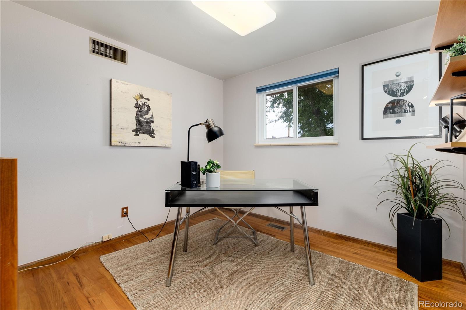 641 E Fremont Avenue