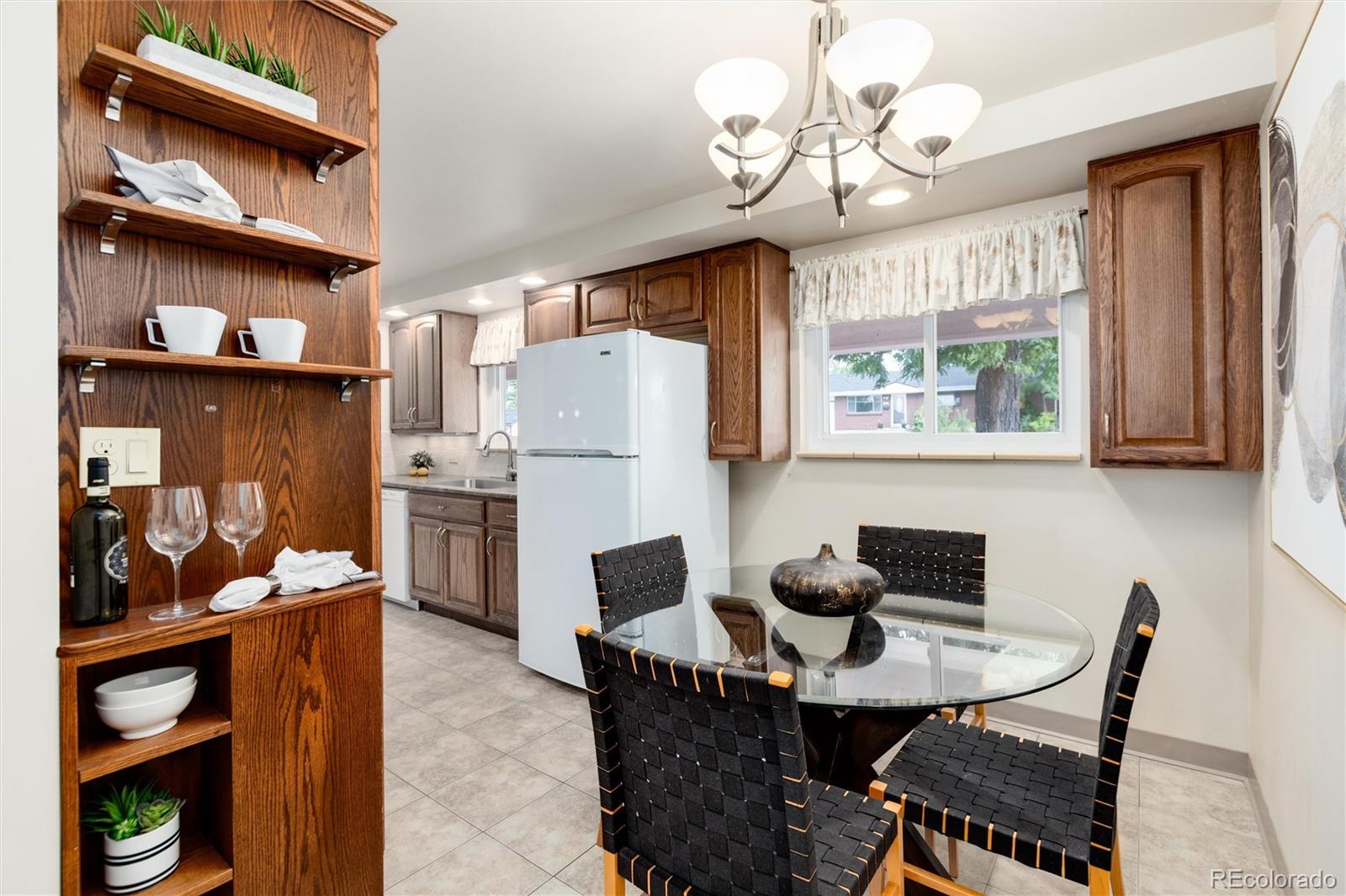 641 E Fremont Avenue