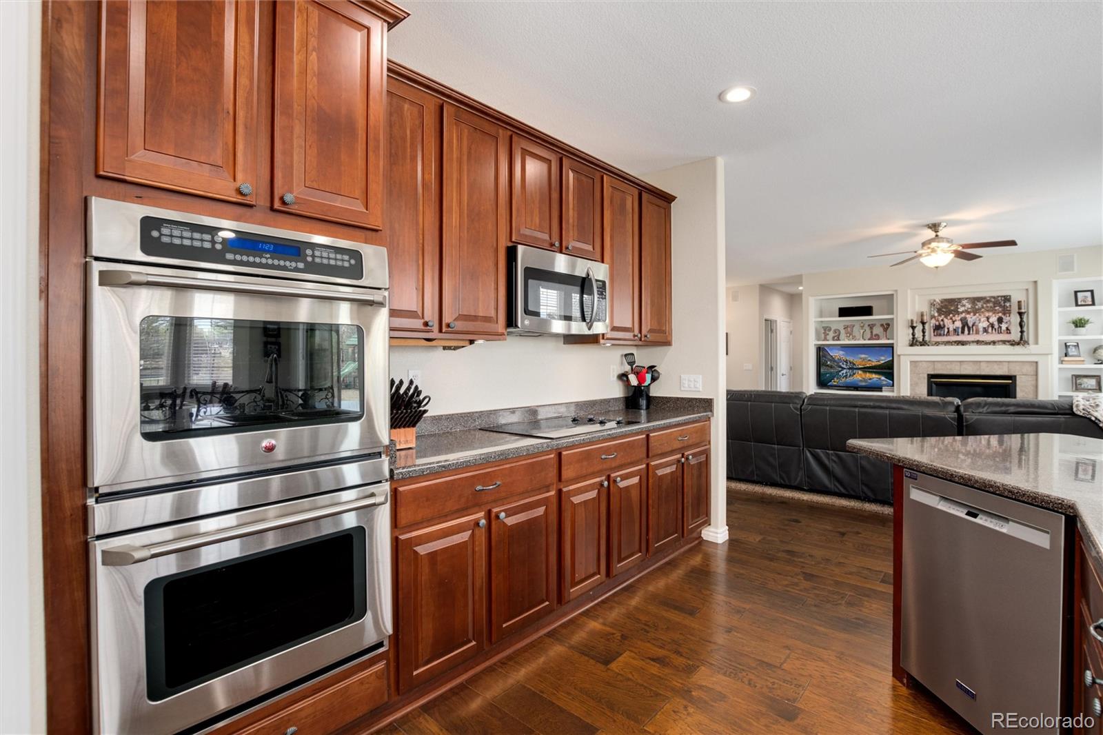 6587 S Richfield Street