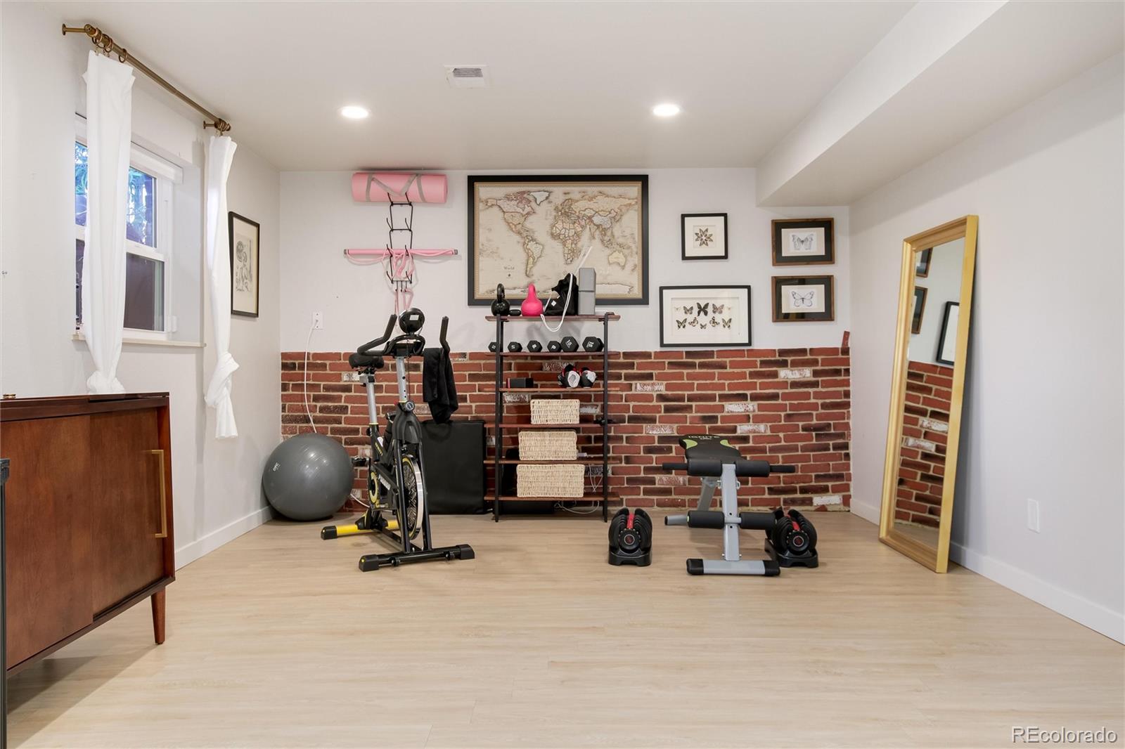 5020 W Fremont Avenue