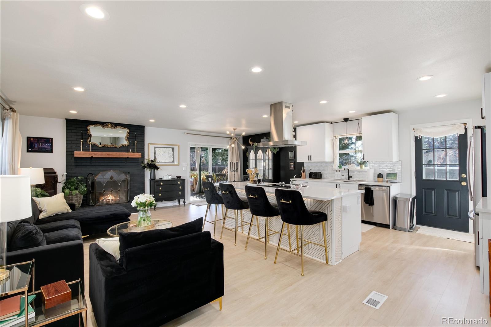 5020 W Fremont Avenue