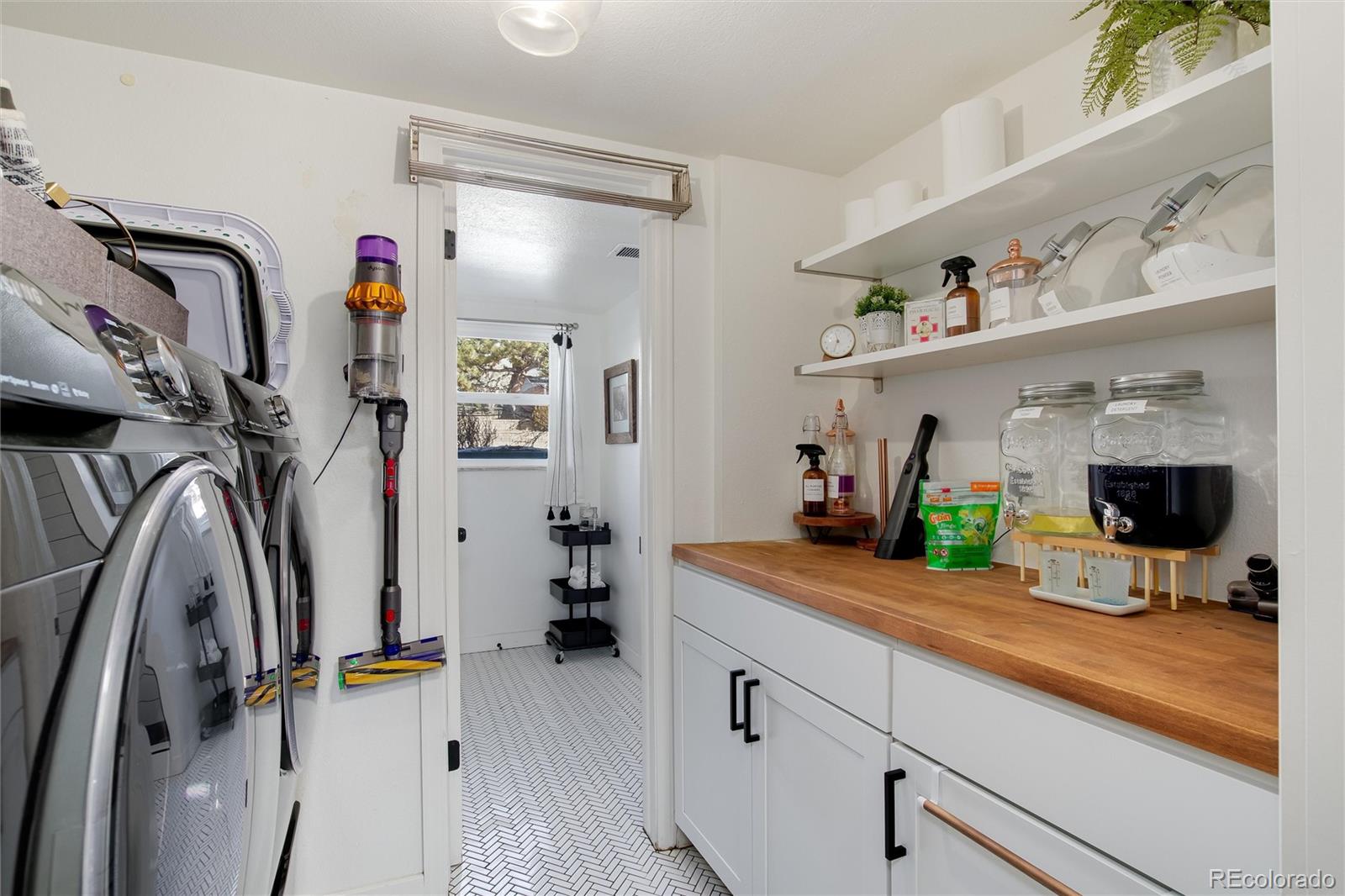 5020 W Fremont Avenue