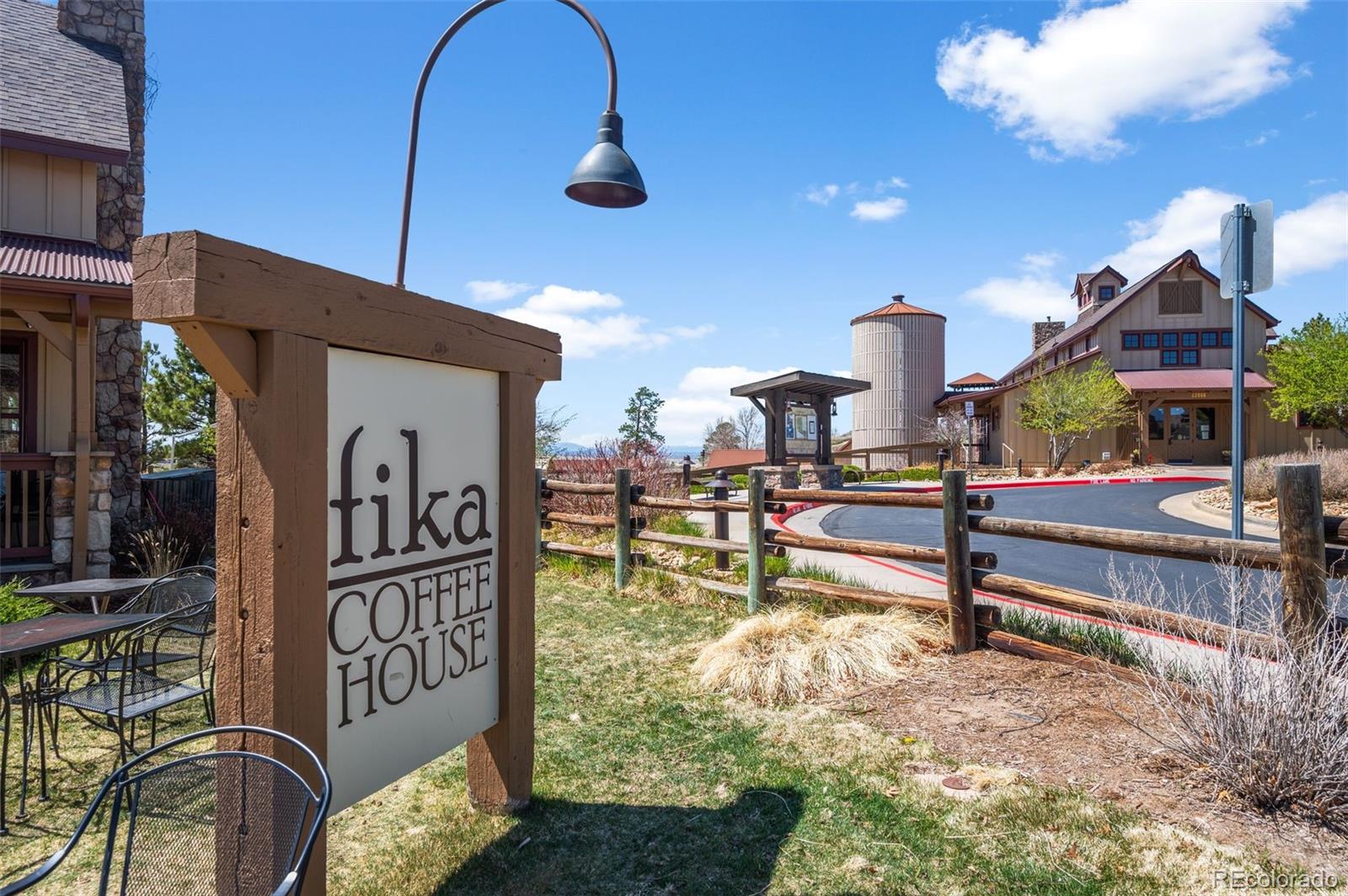 12119 S Wanderlust Way