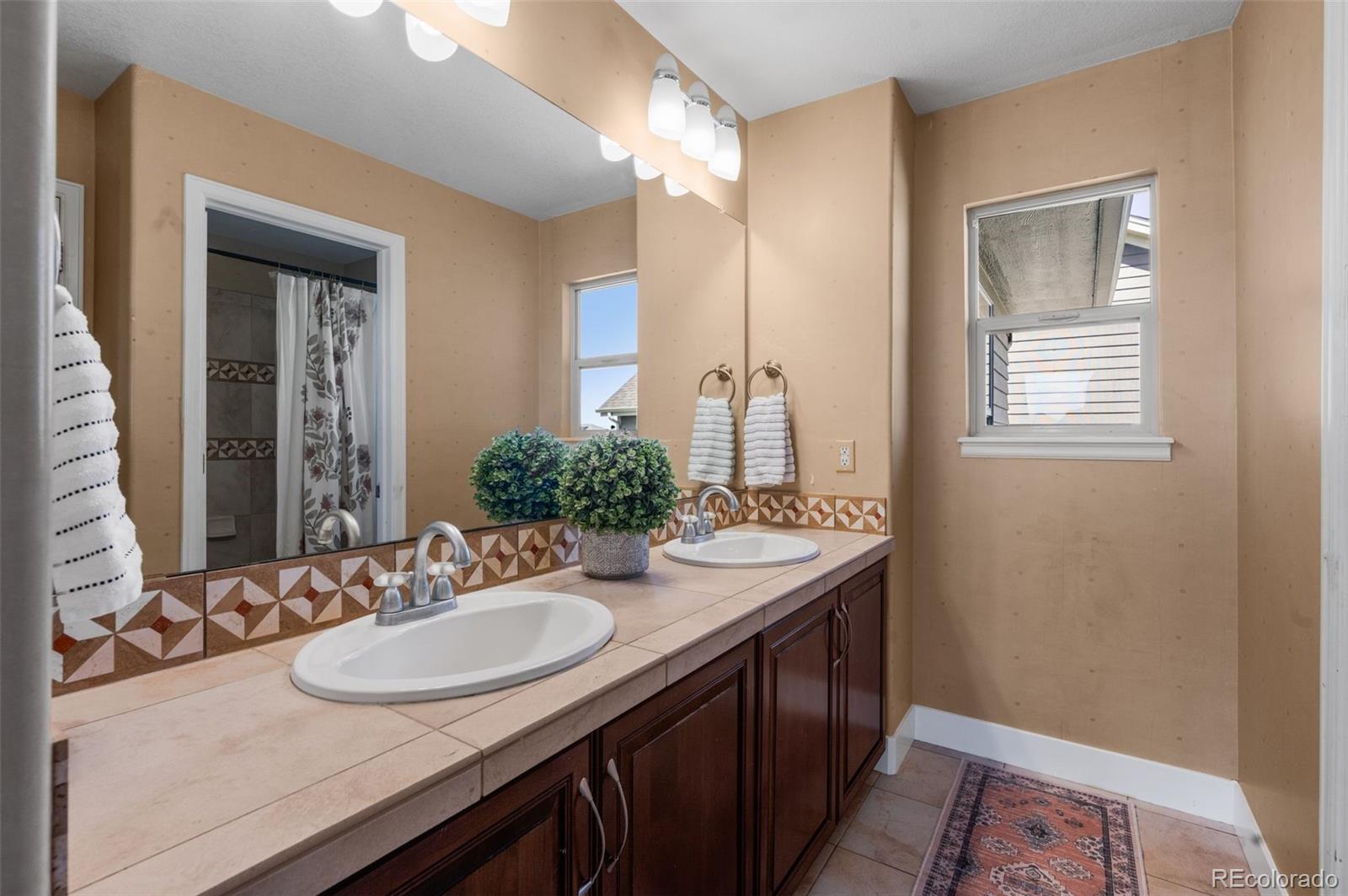 12119 S Wanderlust Way