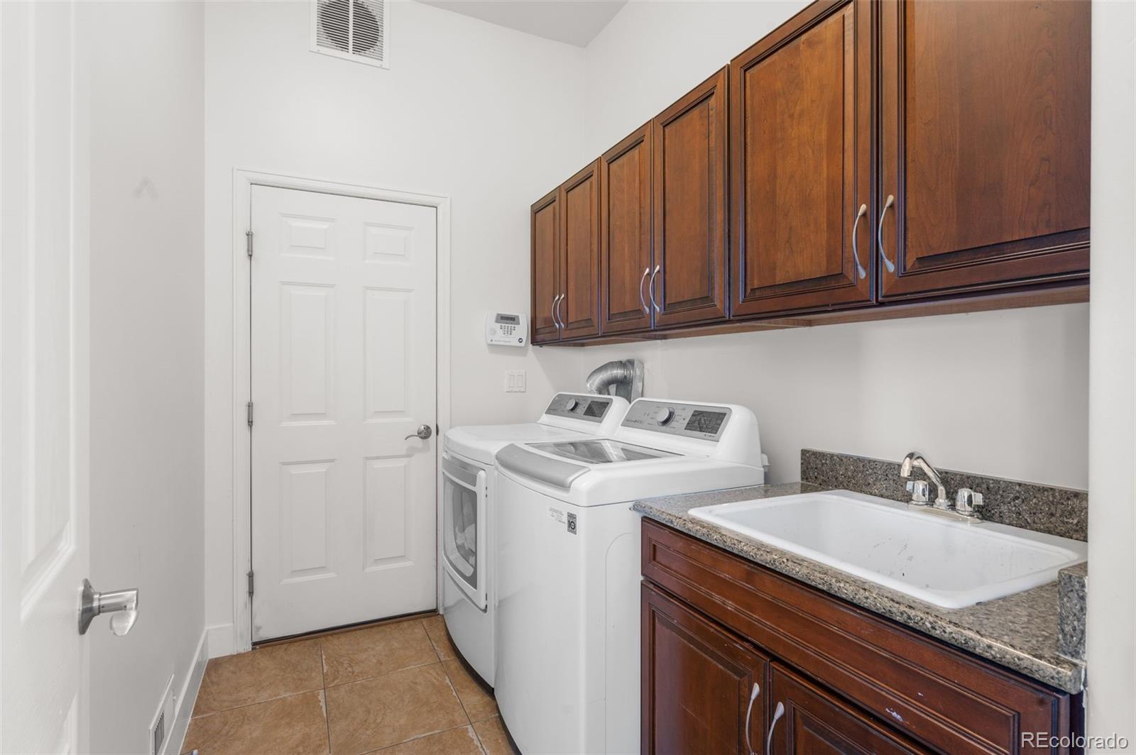 12119 S Wanderlust Way