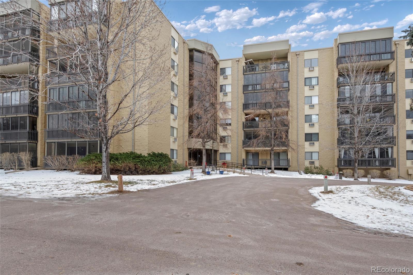 14300 E Marina Drive Unit: 504