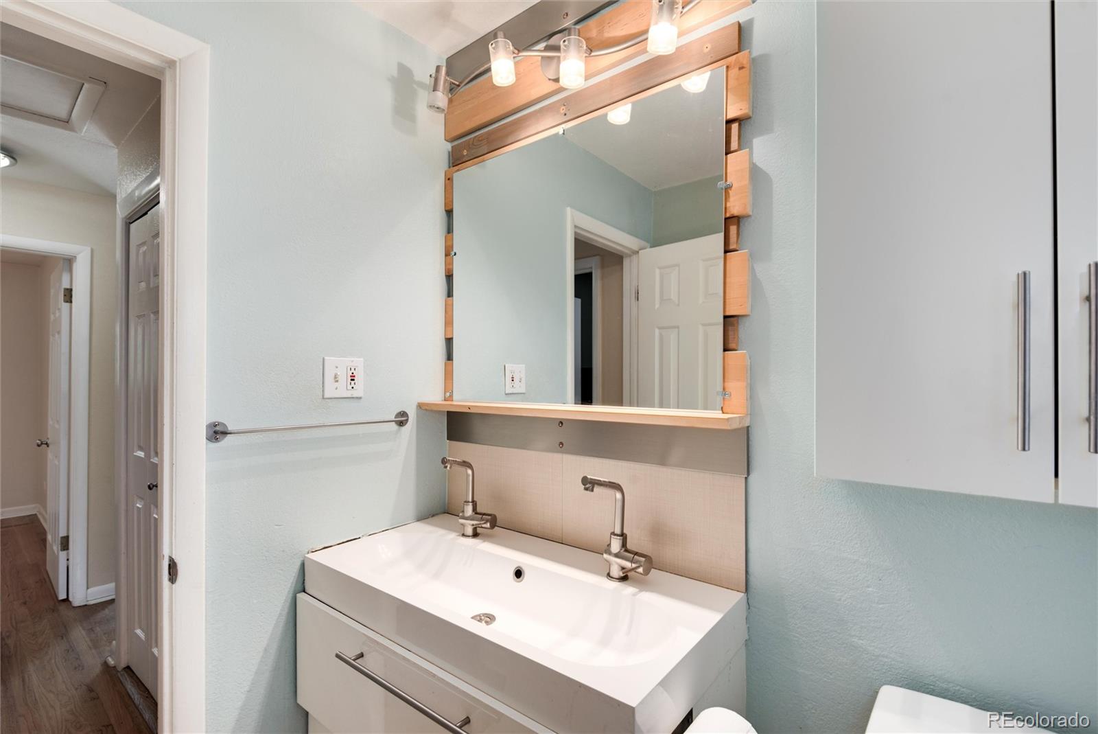 5184 E Asbury Avenue