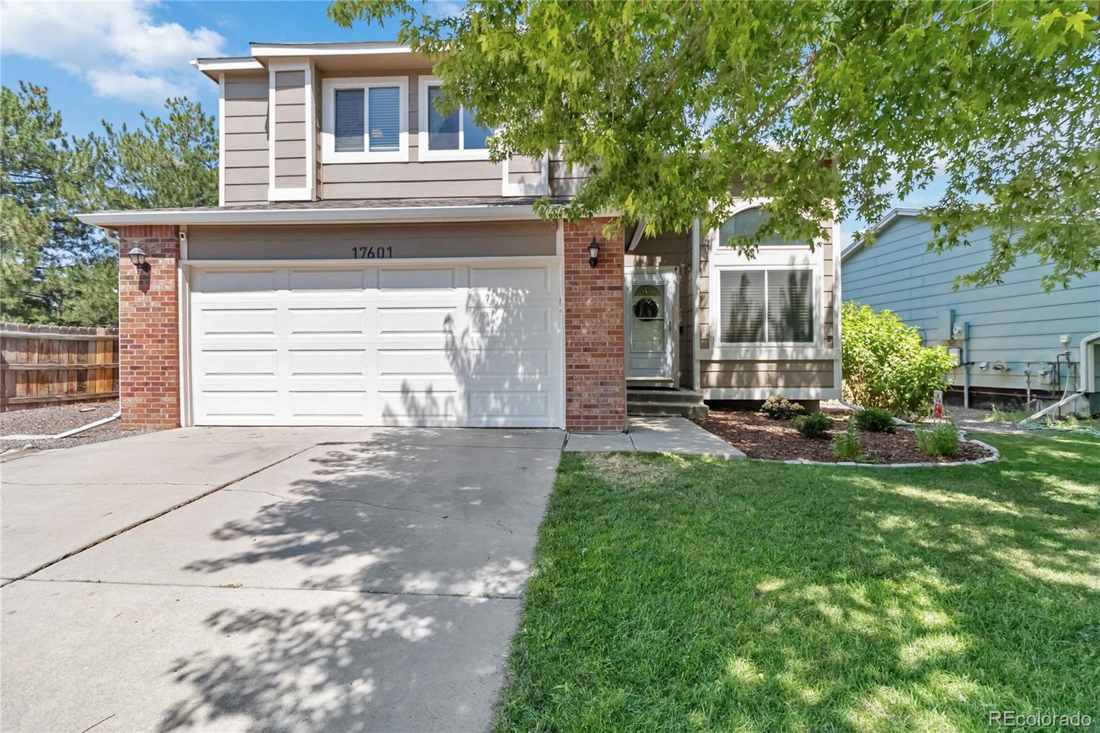17601 Hoyt Place