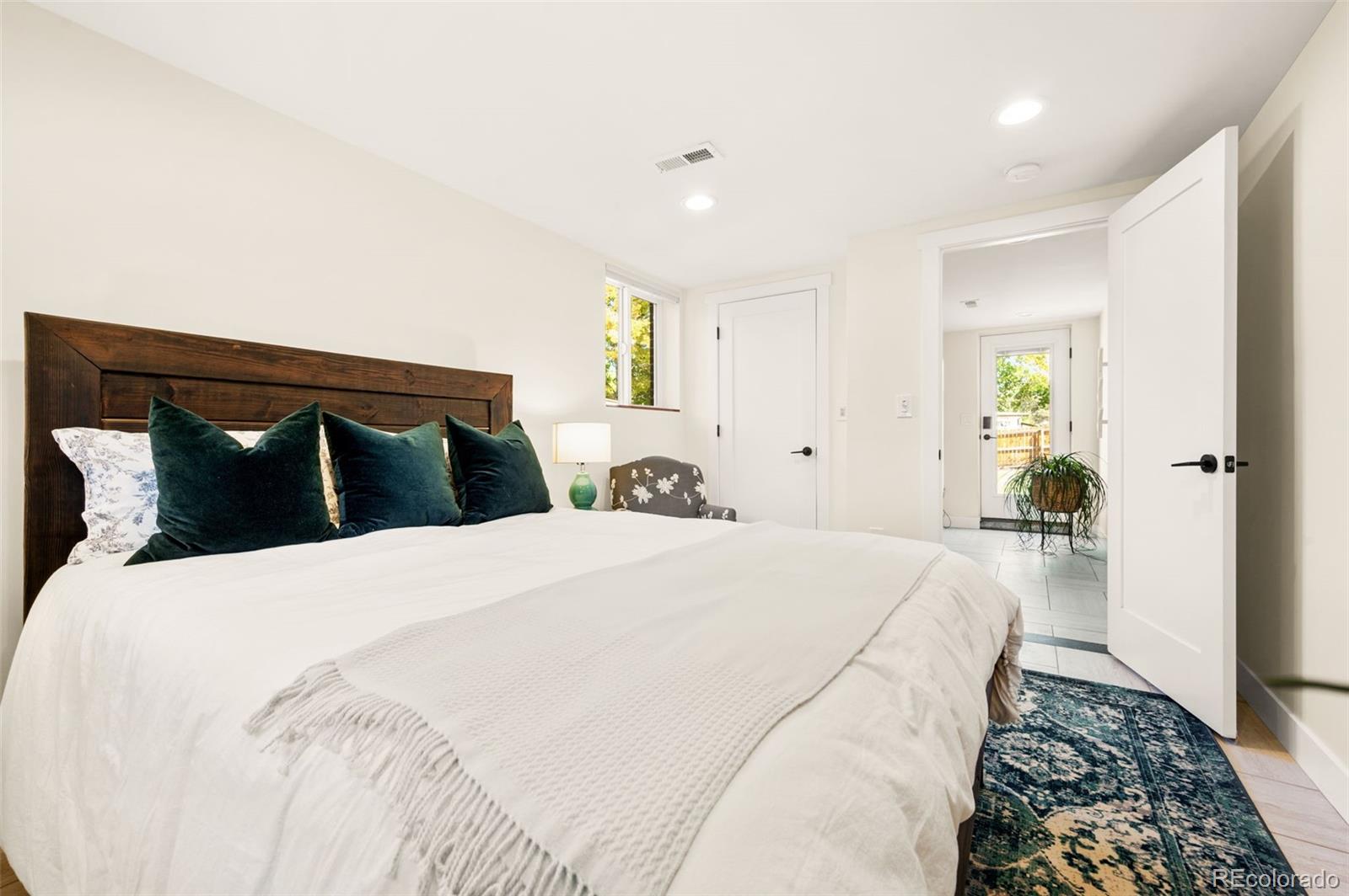 4510 S Galapago Street