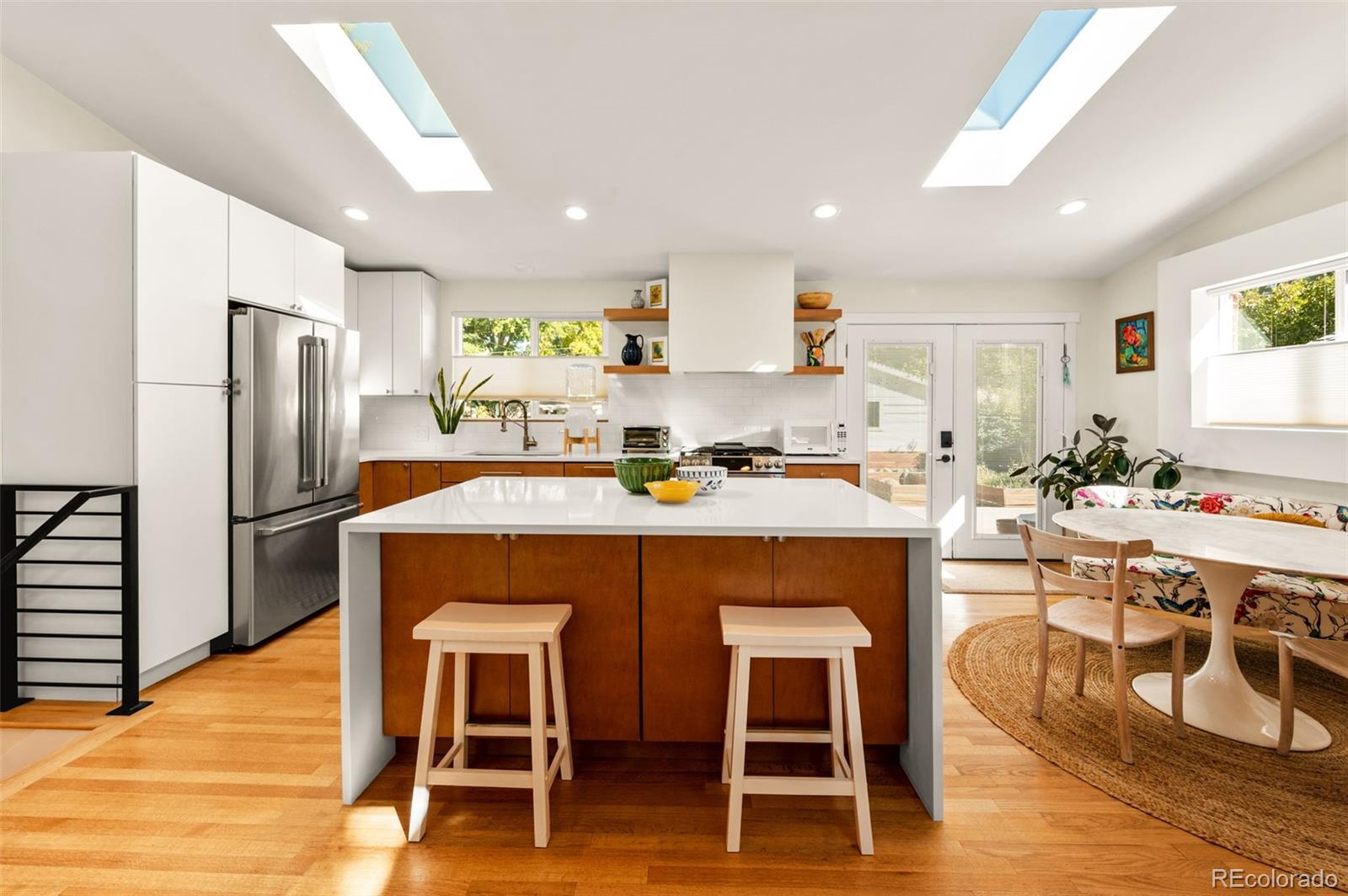 4510 S Galapago Street