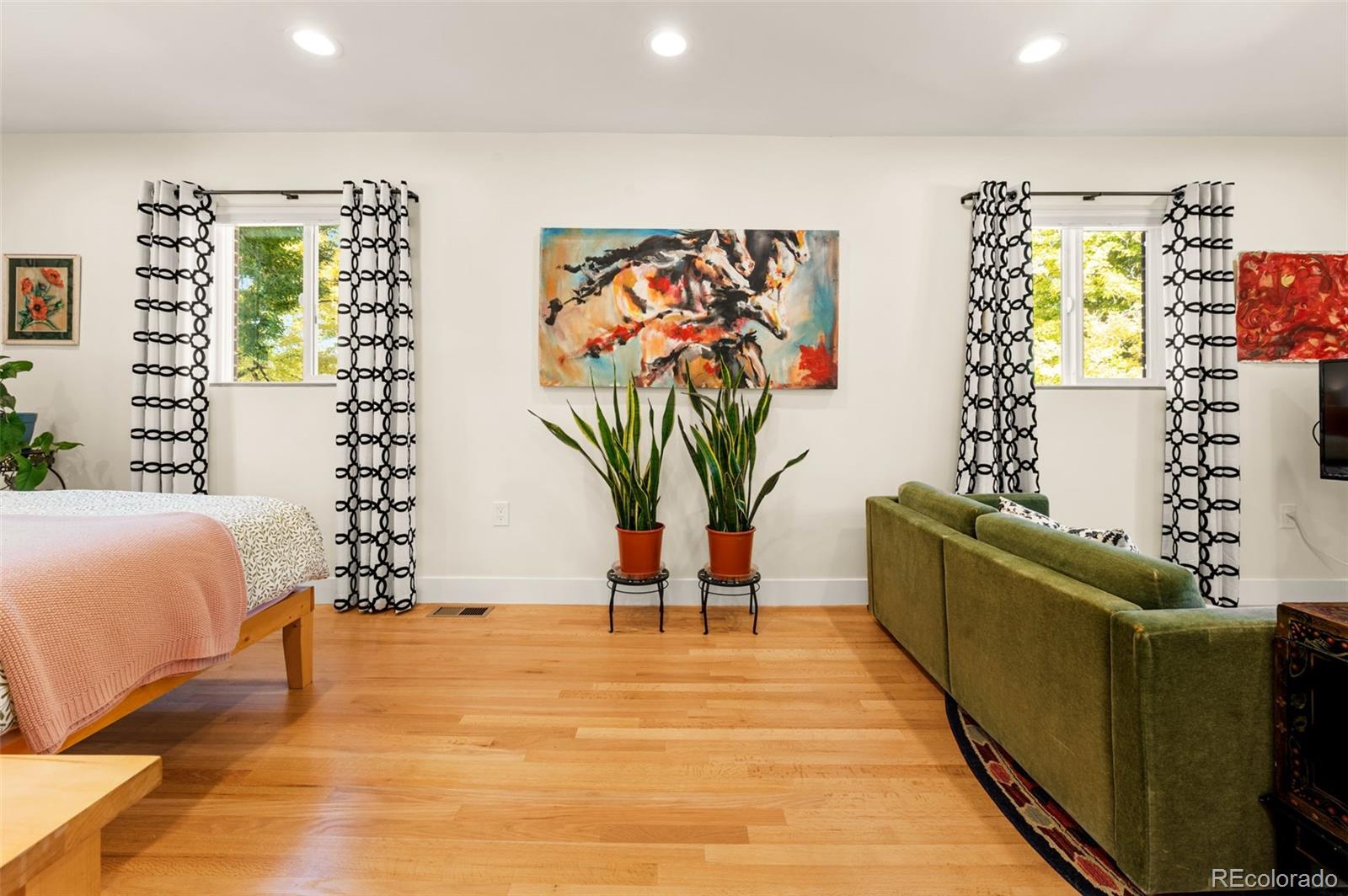 4510 S Galapago Street