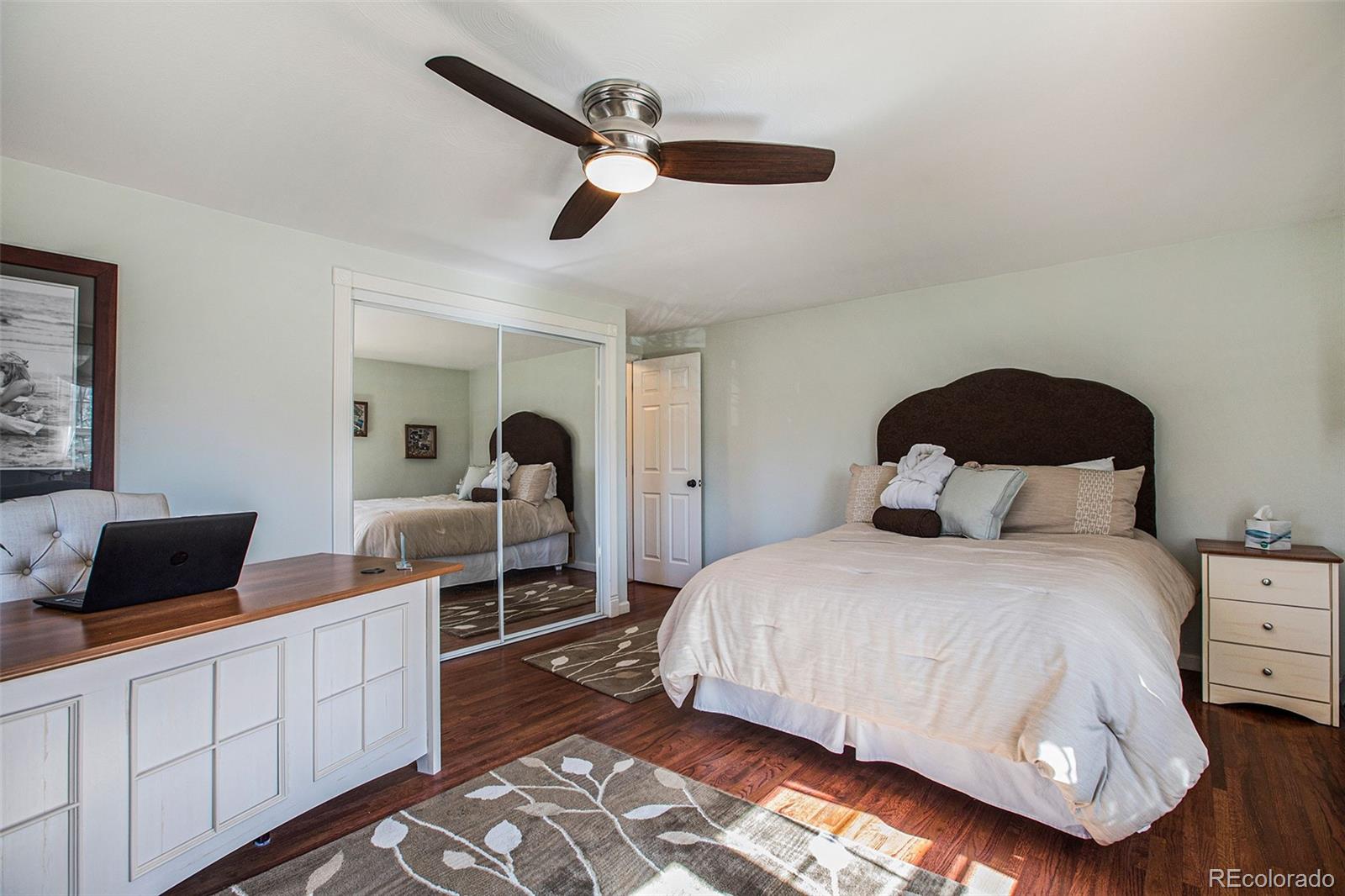 5427 W Portland Drive