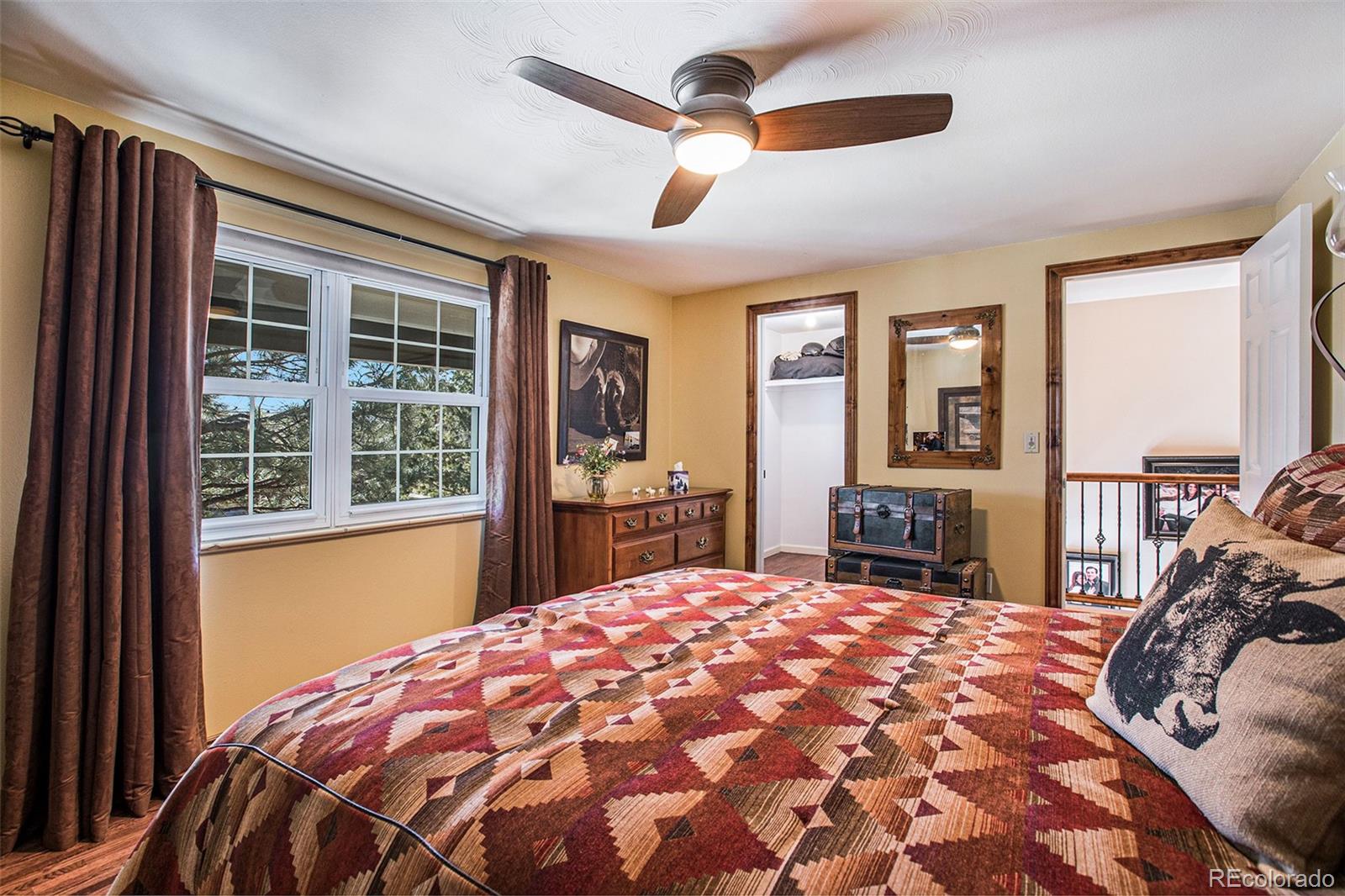 5427 W Portland Drive