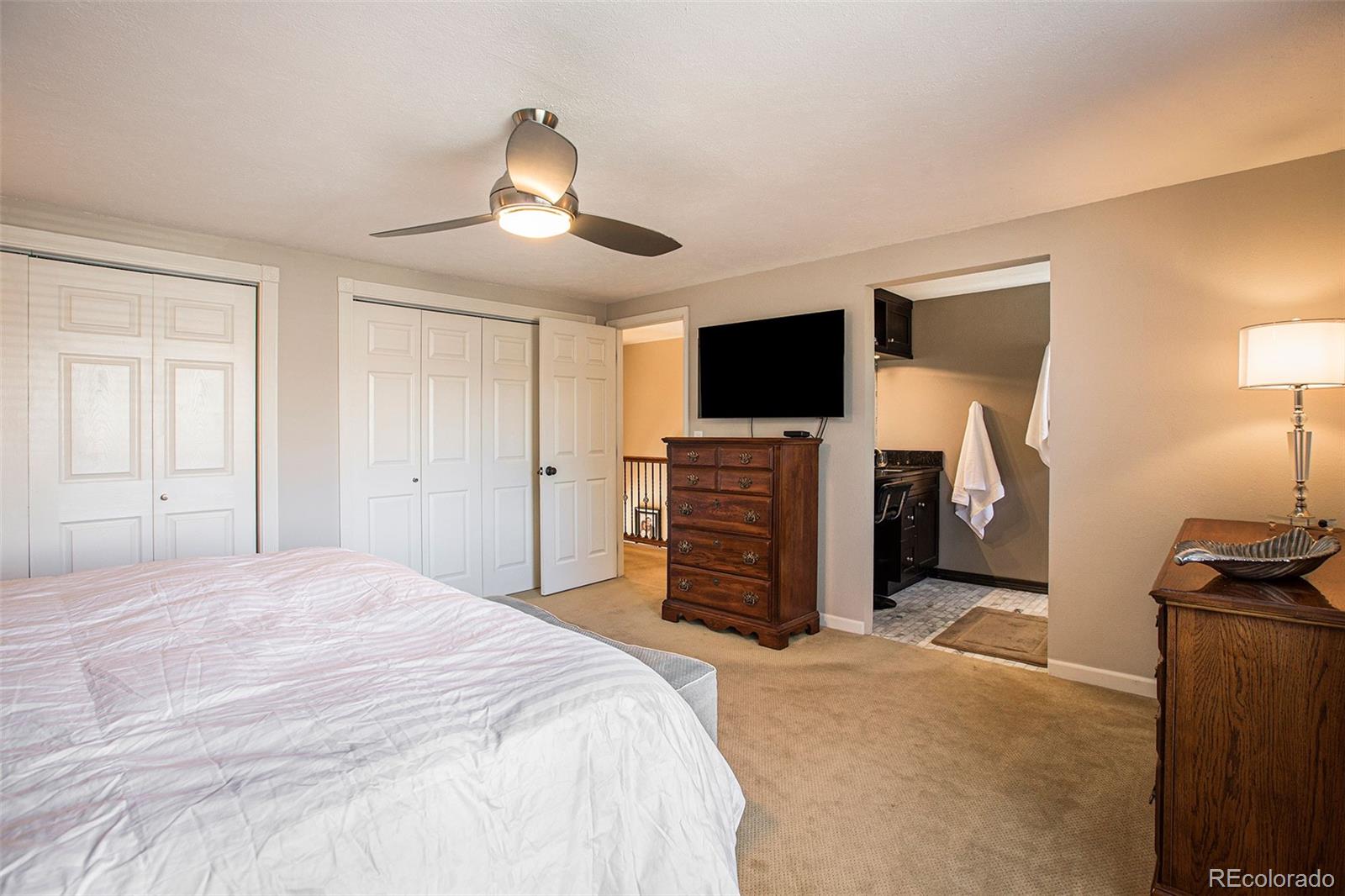 5427 W Portland Drive