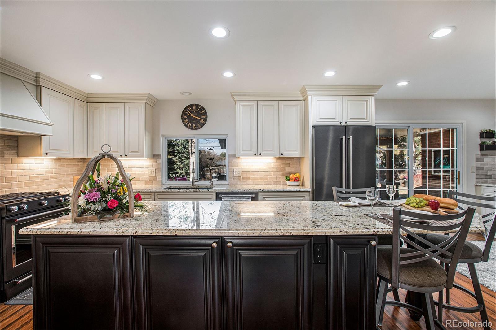 5427 W Portland Drive