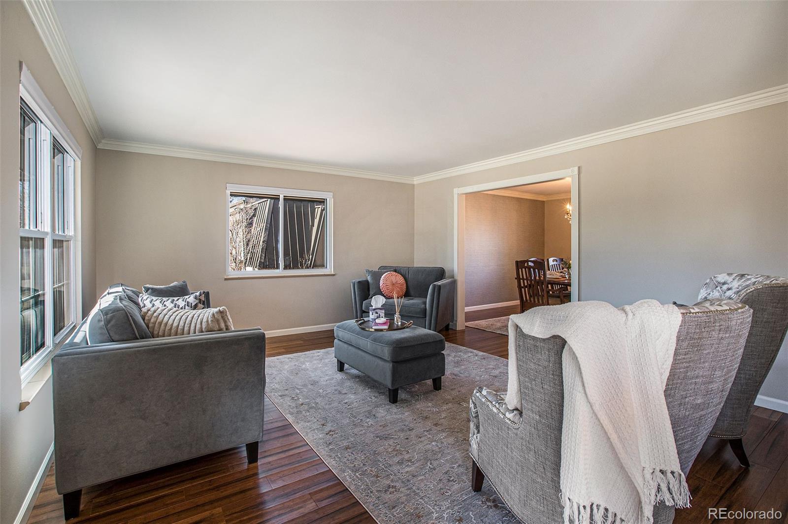 5427 W Portland Drive