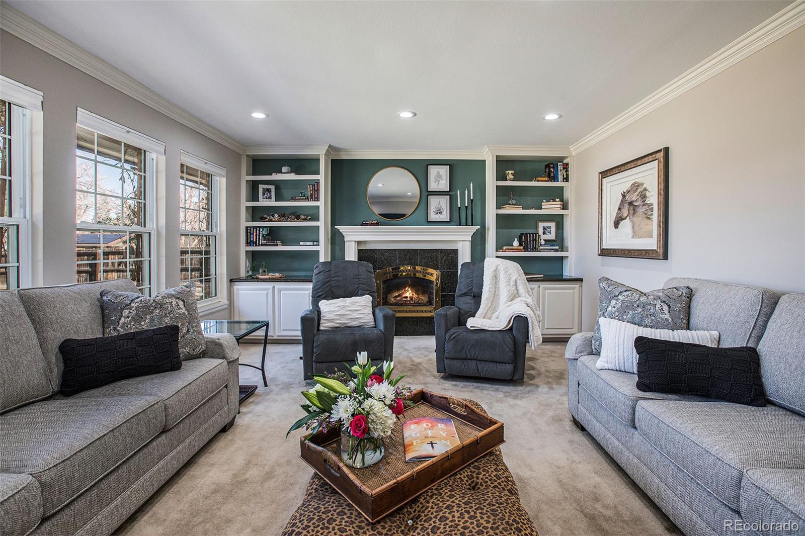 5427 W Portland Drive