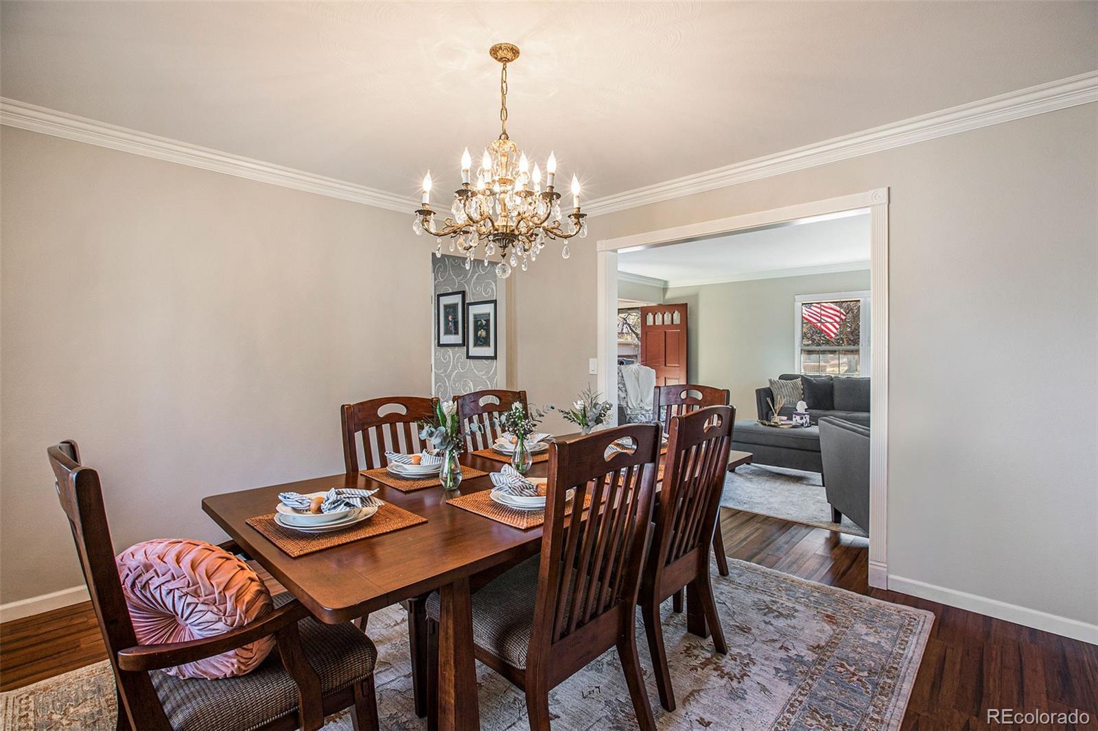 5427 W Portland Drive