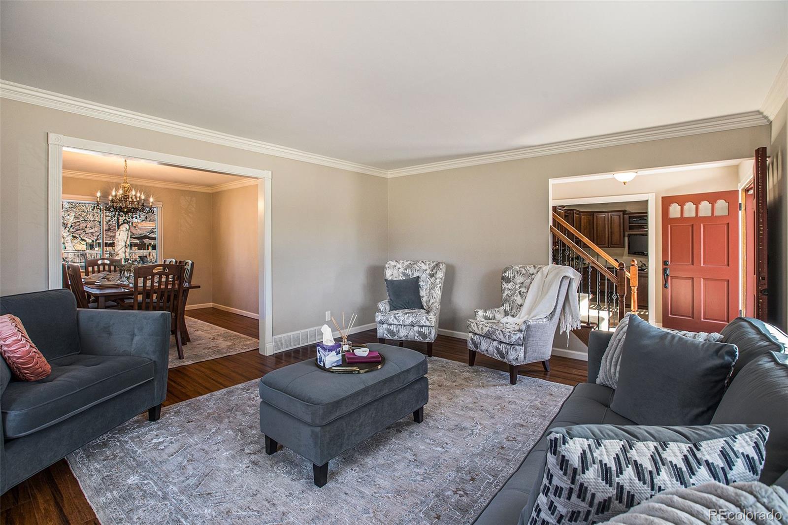 5427 W Portland Drive