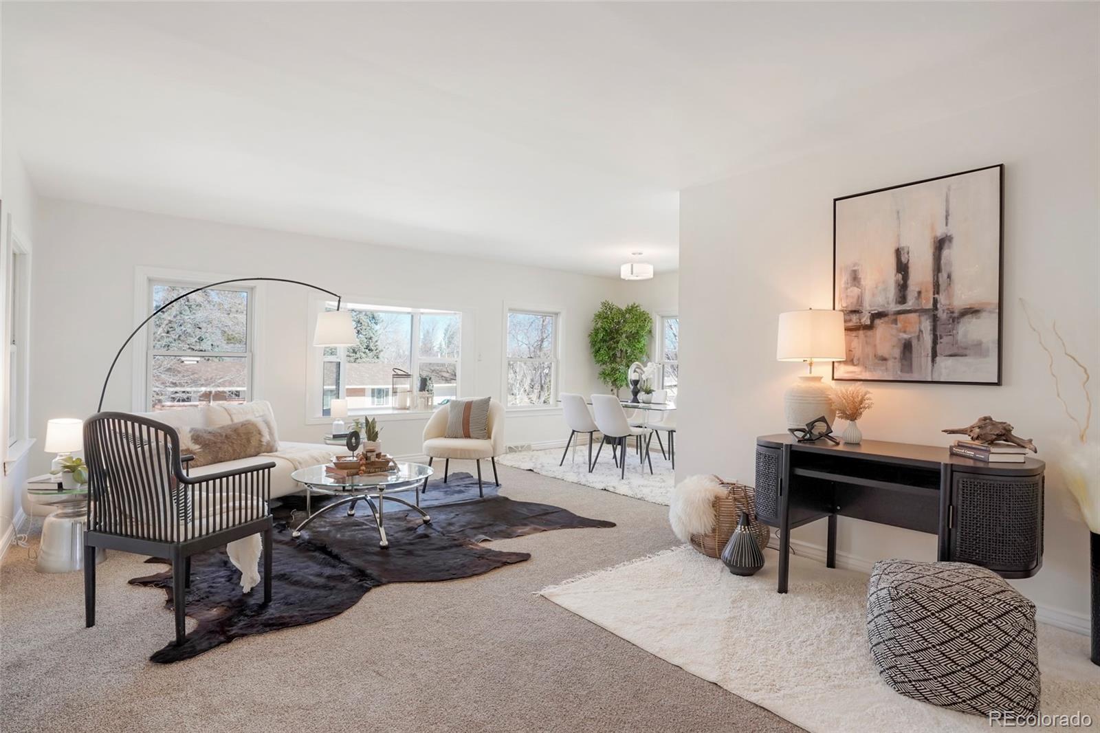 5480 W Rowland Avenue