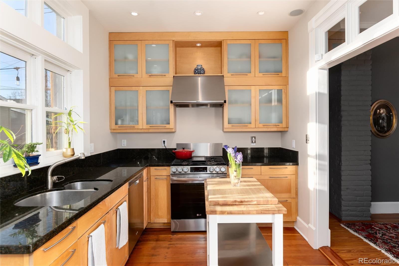 713 S Washington Street