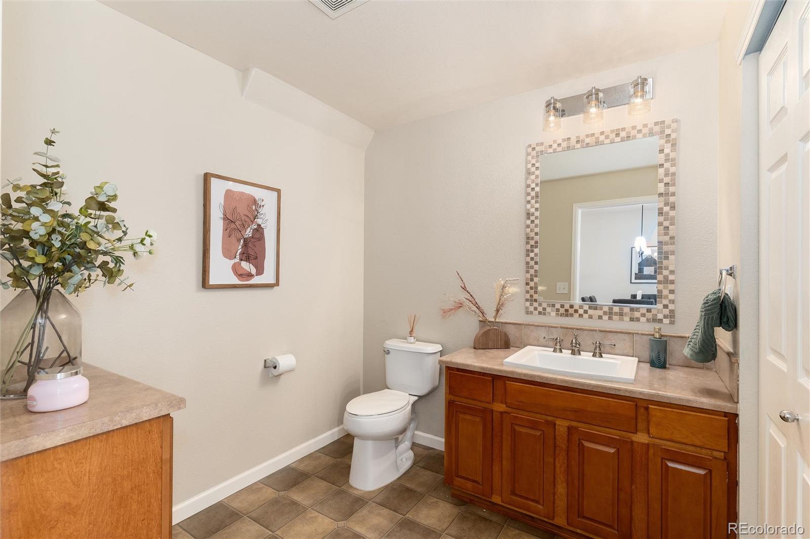 22725 E Ottawa Place