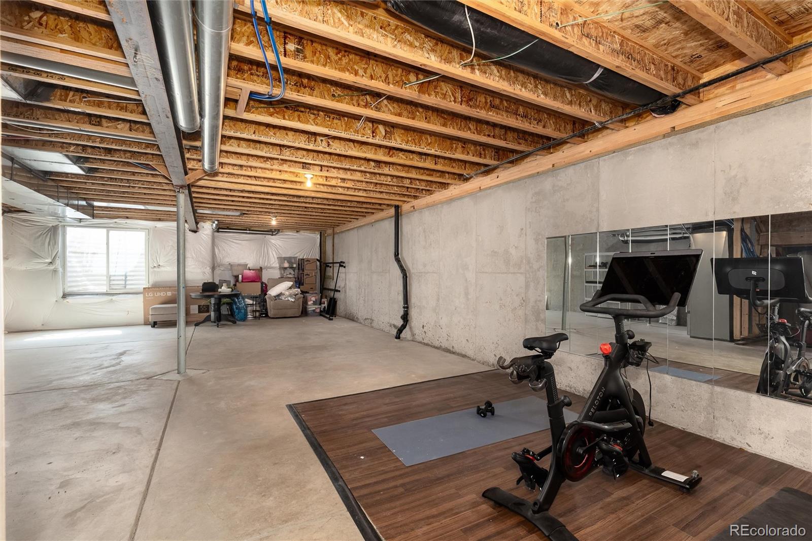 22725 E Ottawa Place