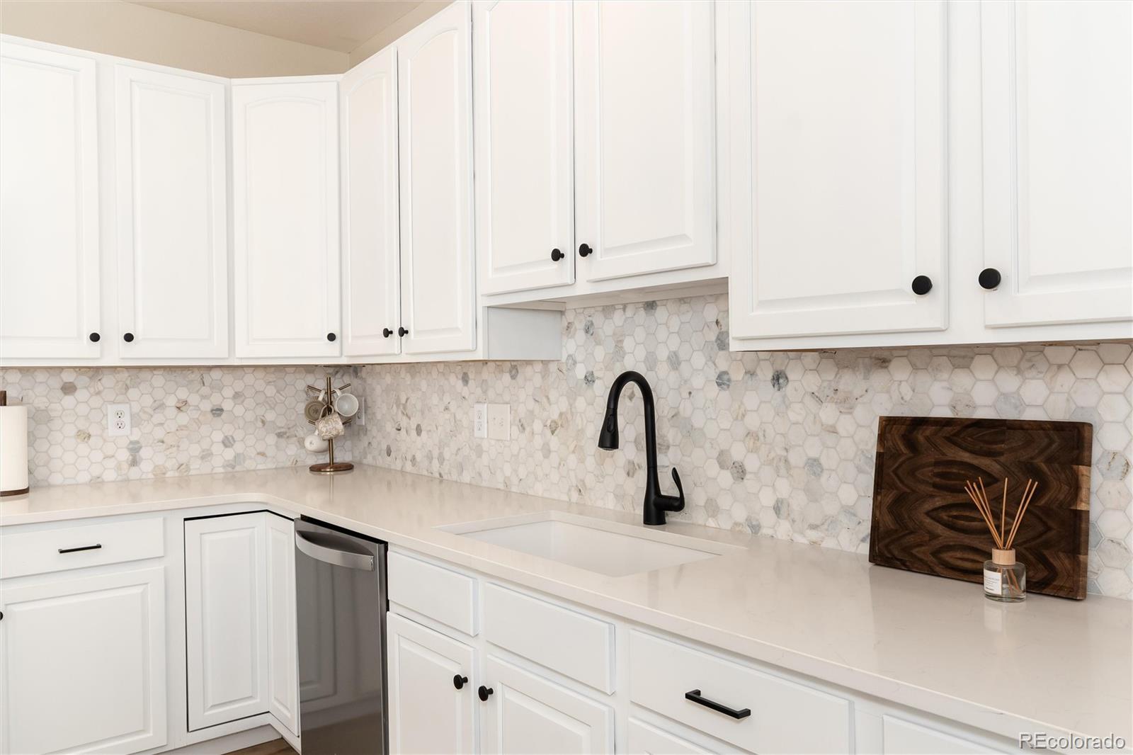 22725 E Ottawa Place