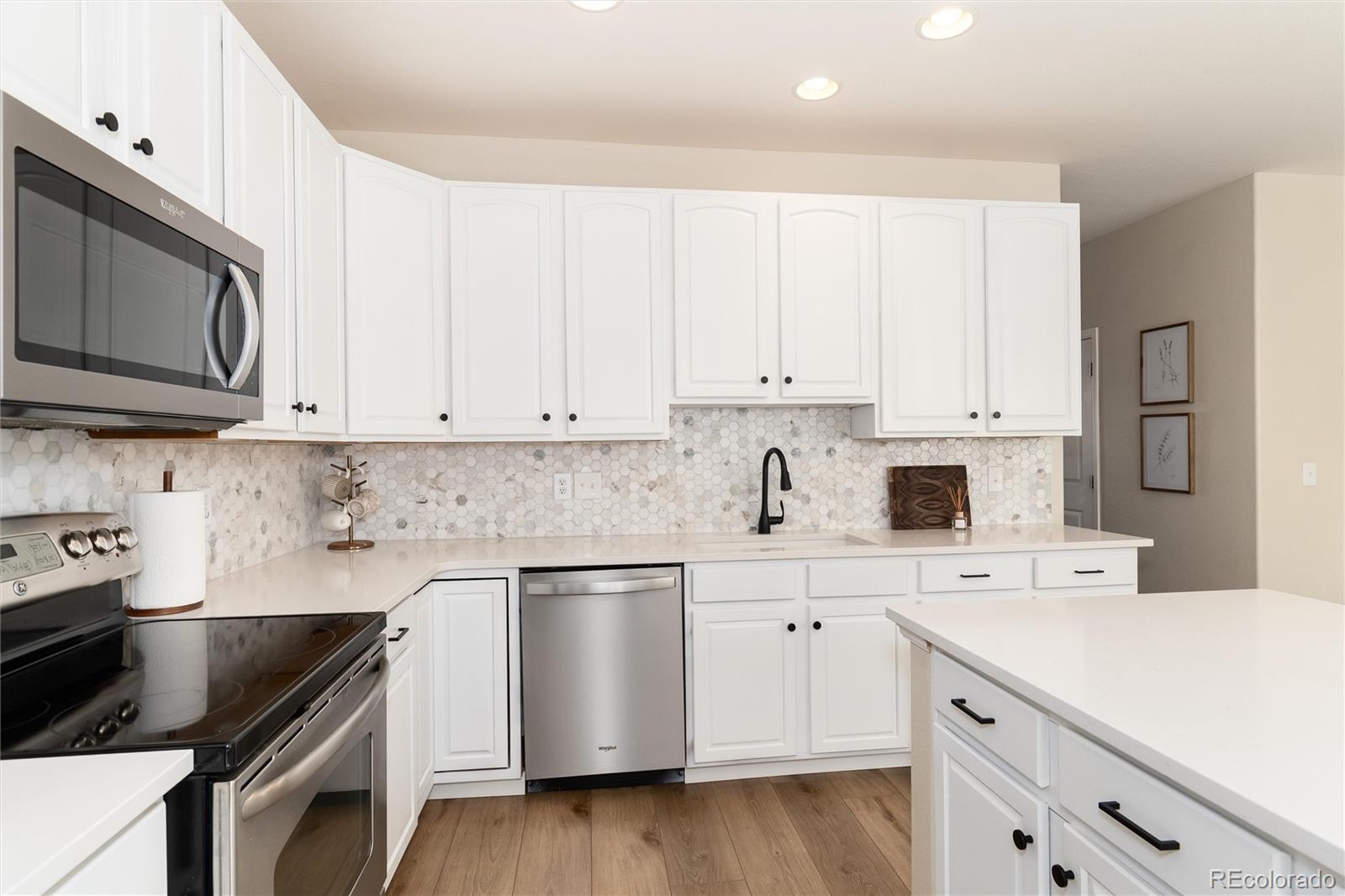 22725 E Ottawa Place