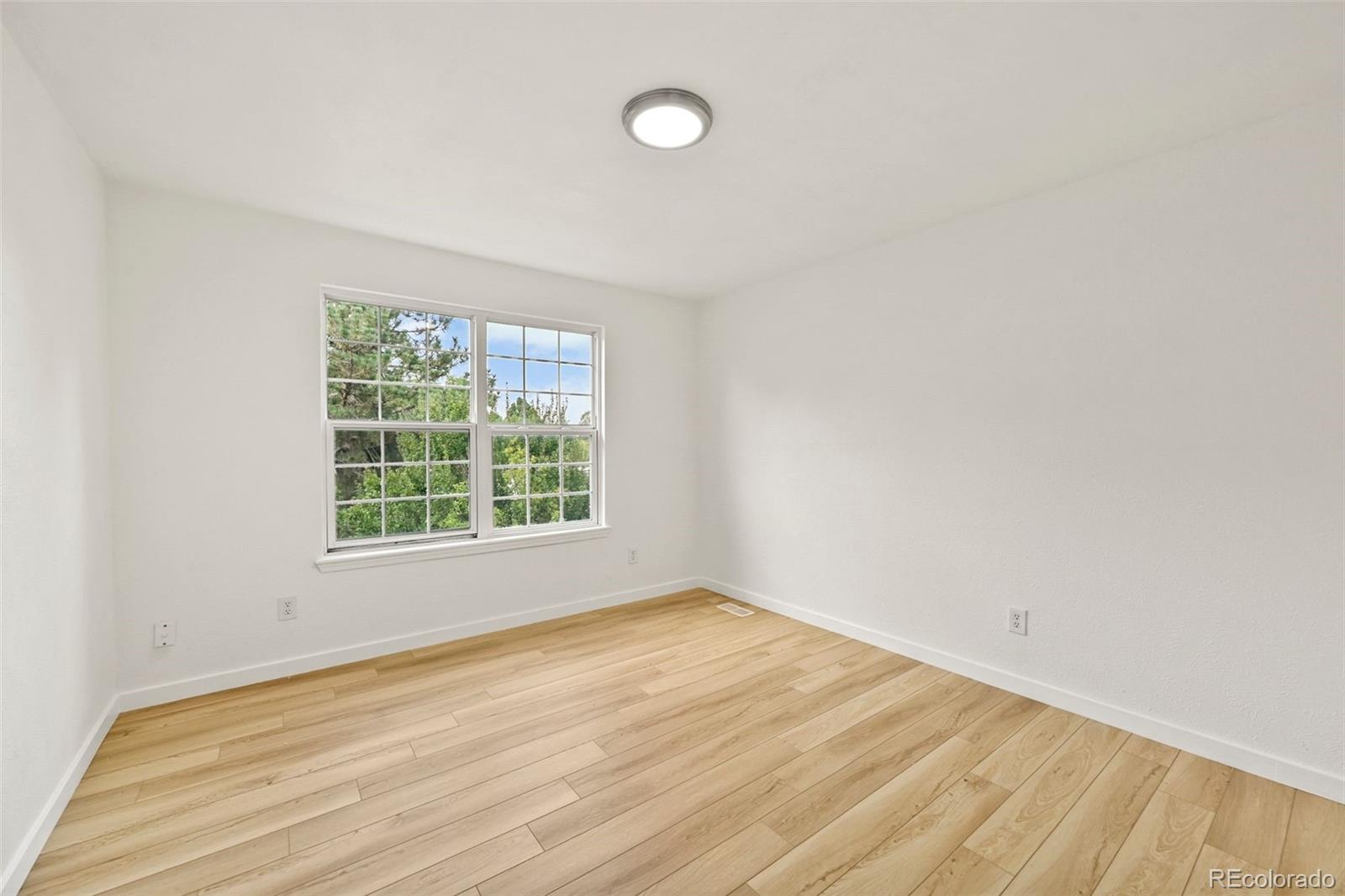 14313 E Warren Place