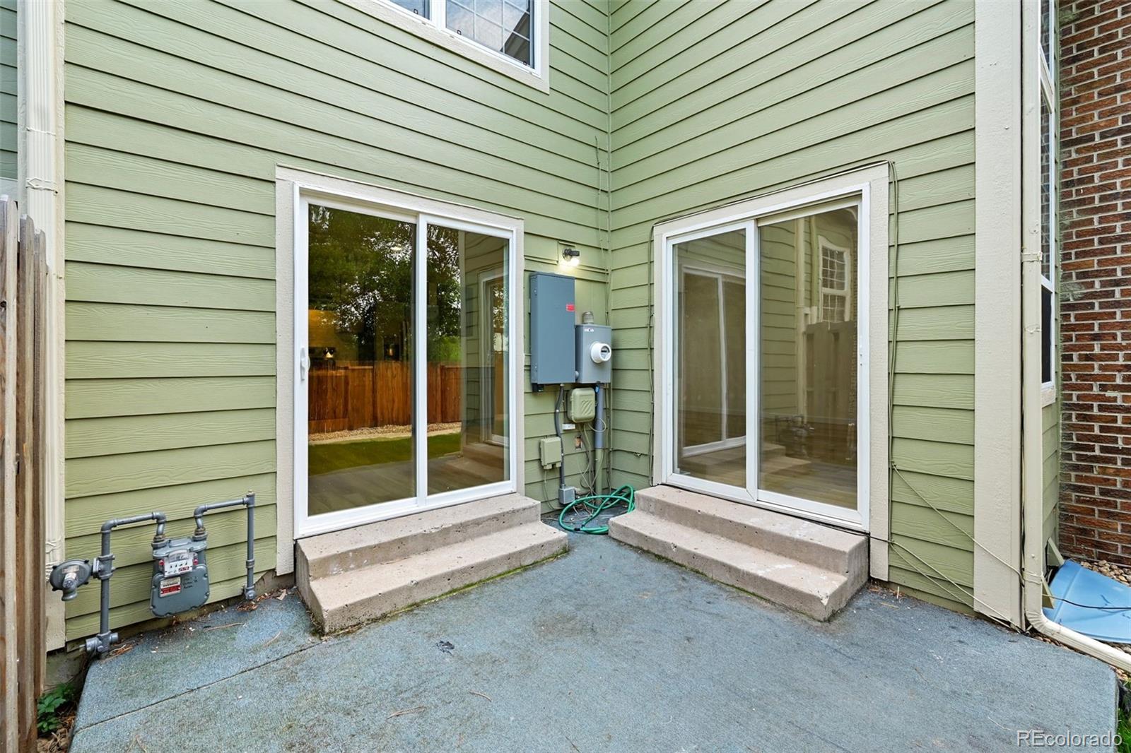 14313 E Warren Place