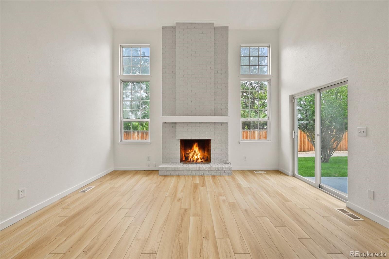 14313 E Warren Place